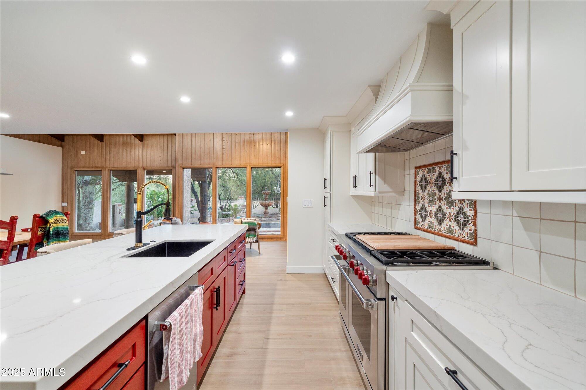 5428 E Yolantha Street