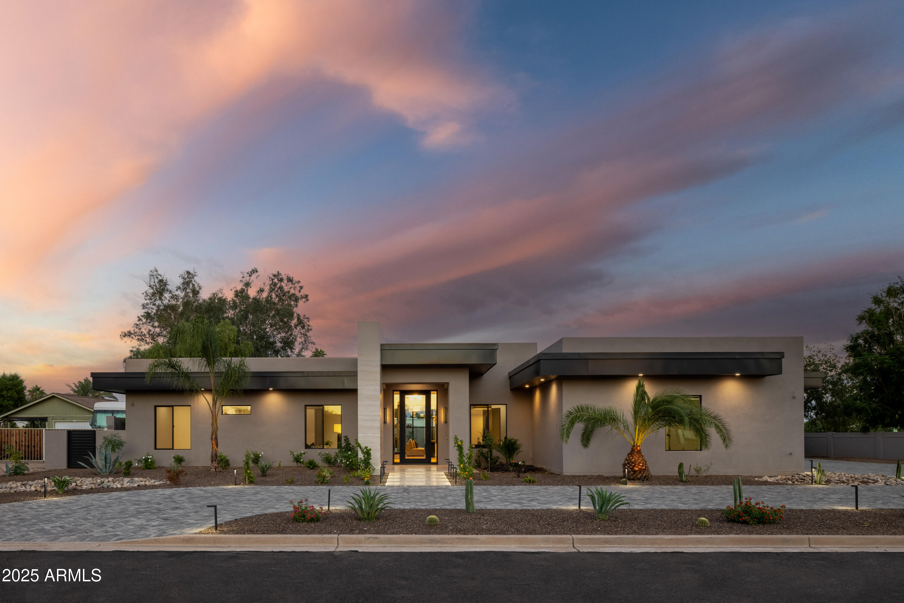 12637 N 68TH Place