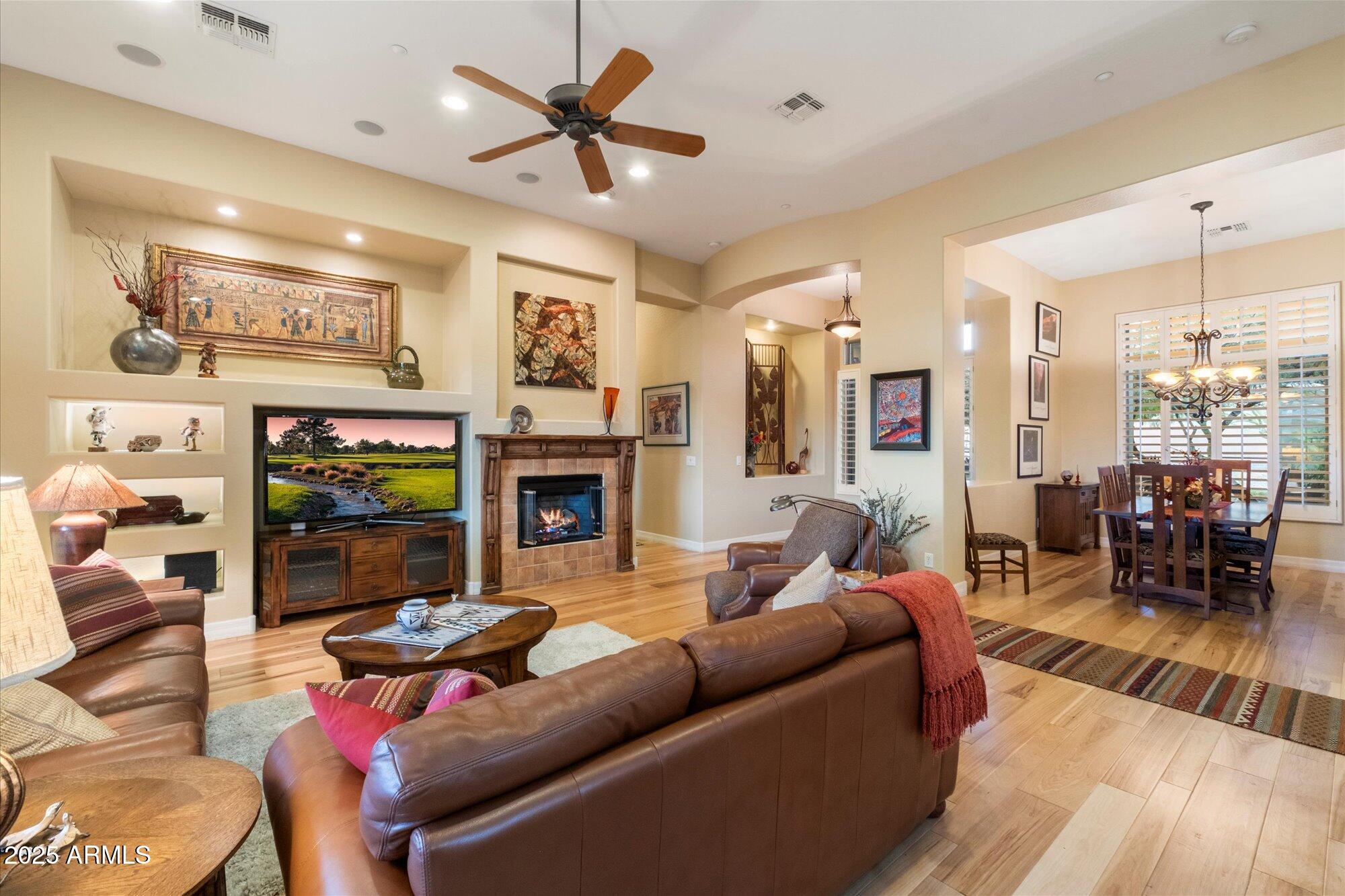 41348 N CONGRESSIONAL Drive