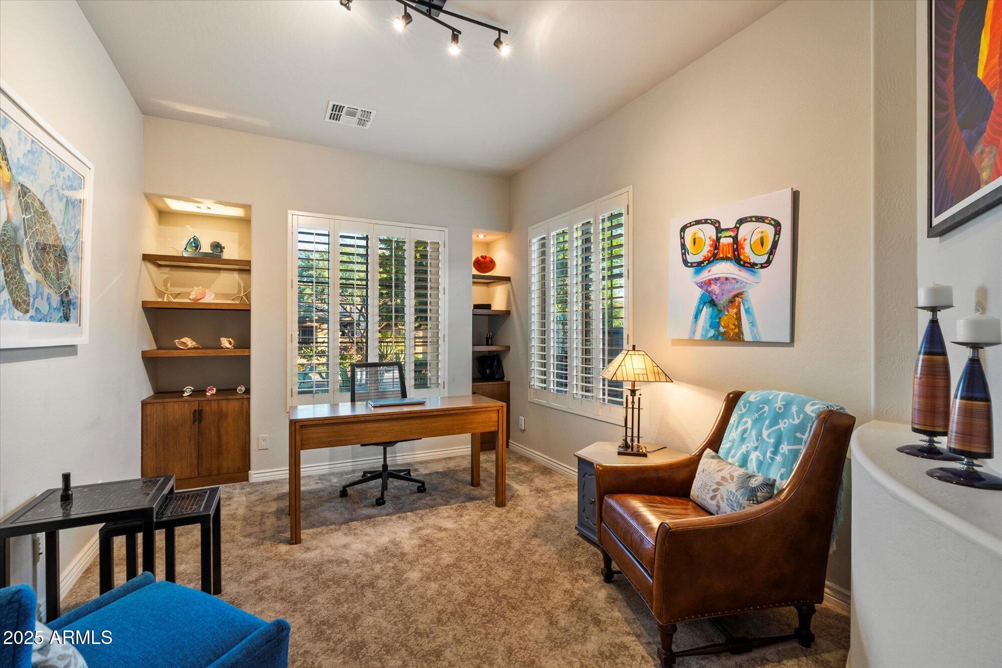 41318 N CLUB POINTE Drive