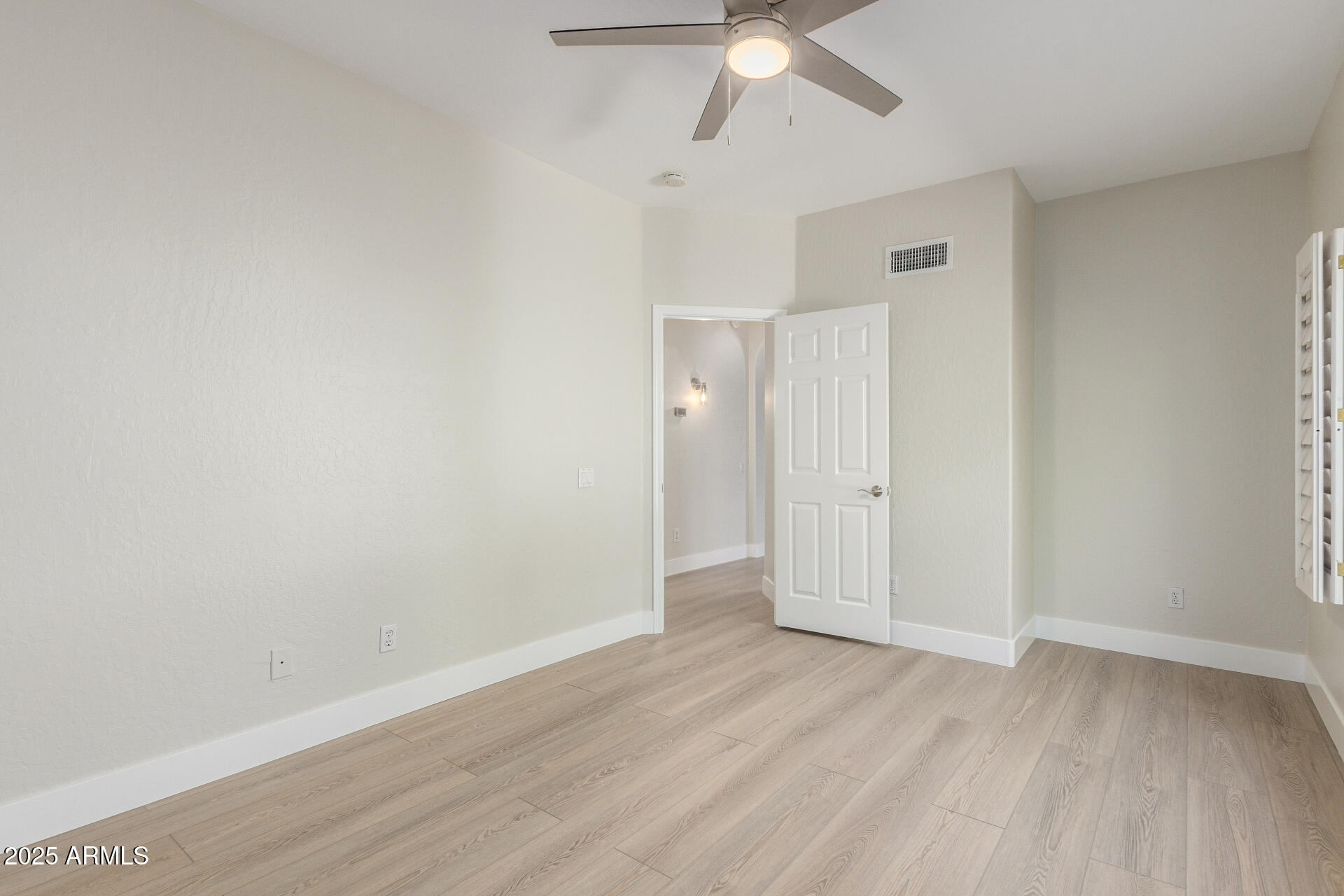 16622 N 60TH Place