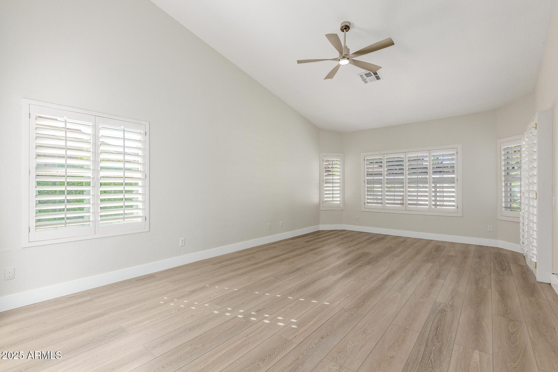 16622 N 60TH Place