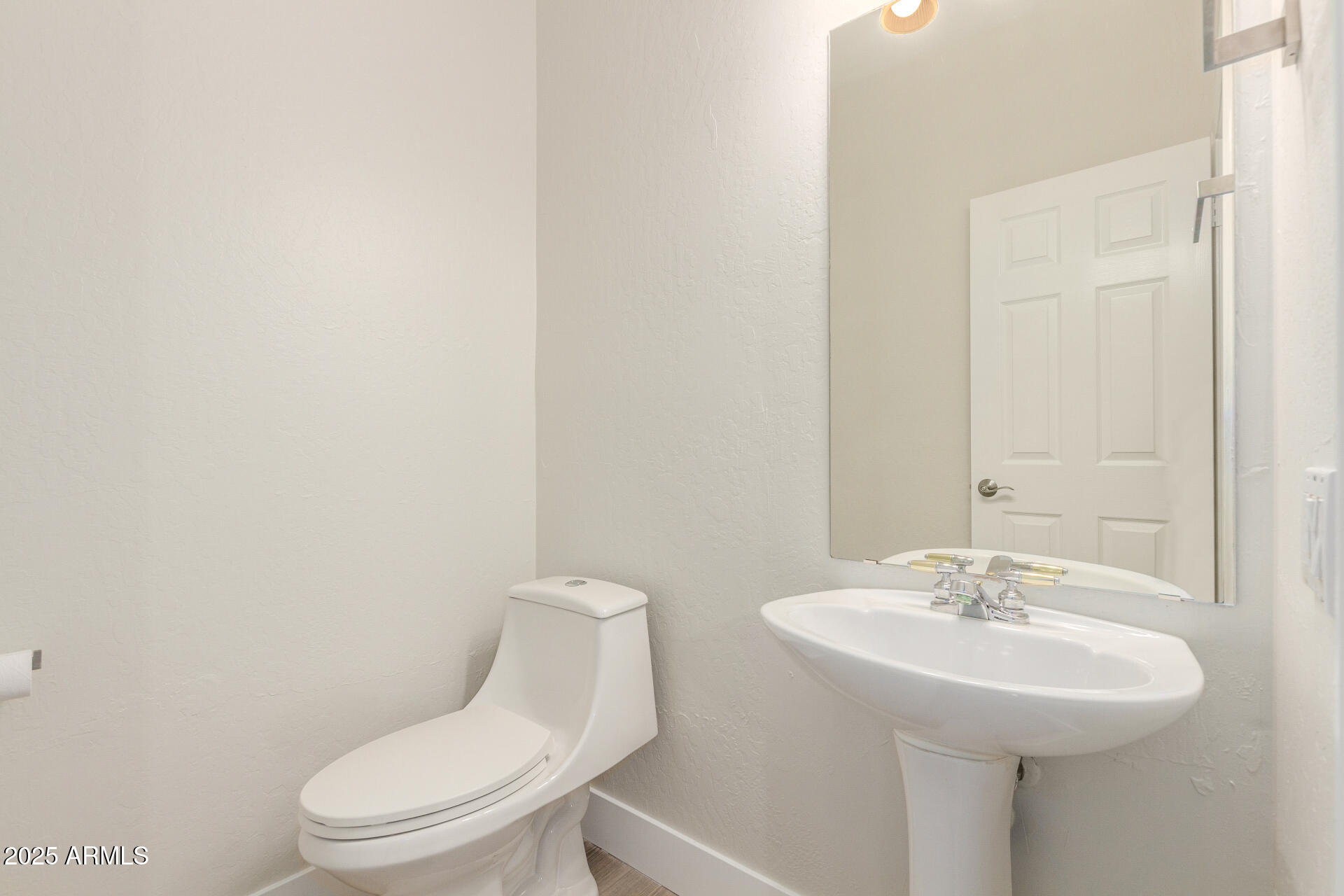 16622 N 60TH Place