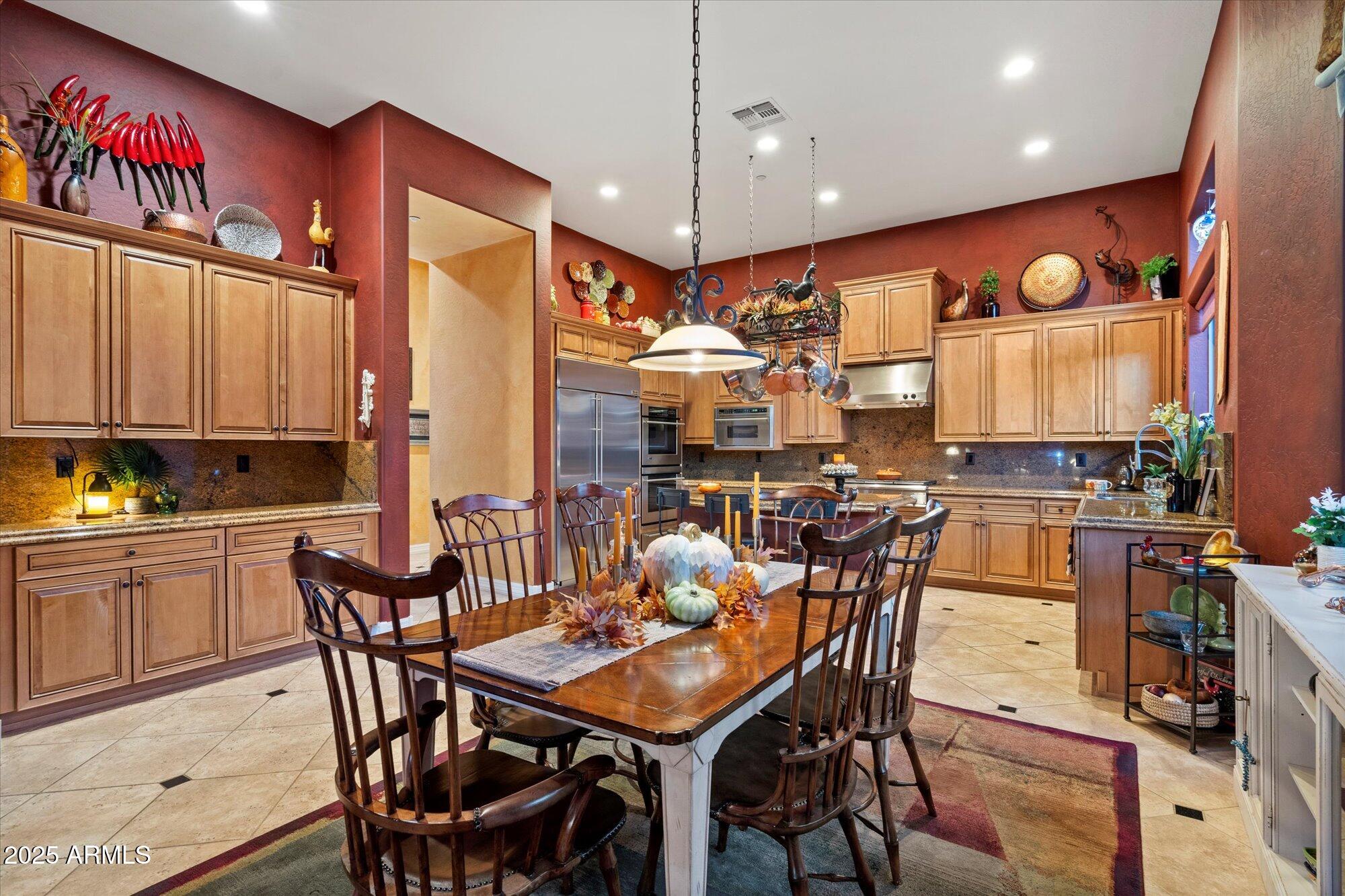 41252 N WHISTLING STRAIT Court