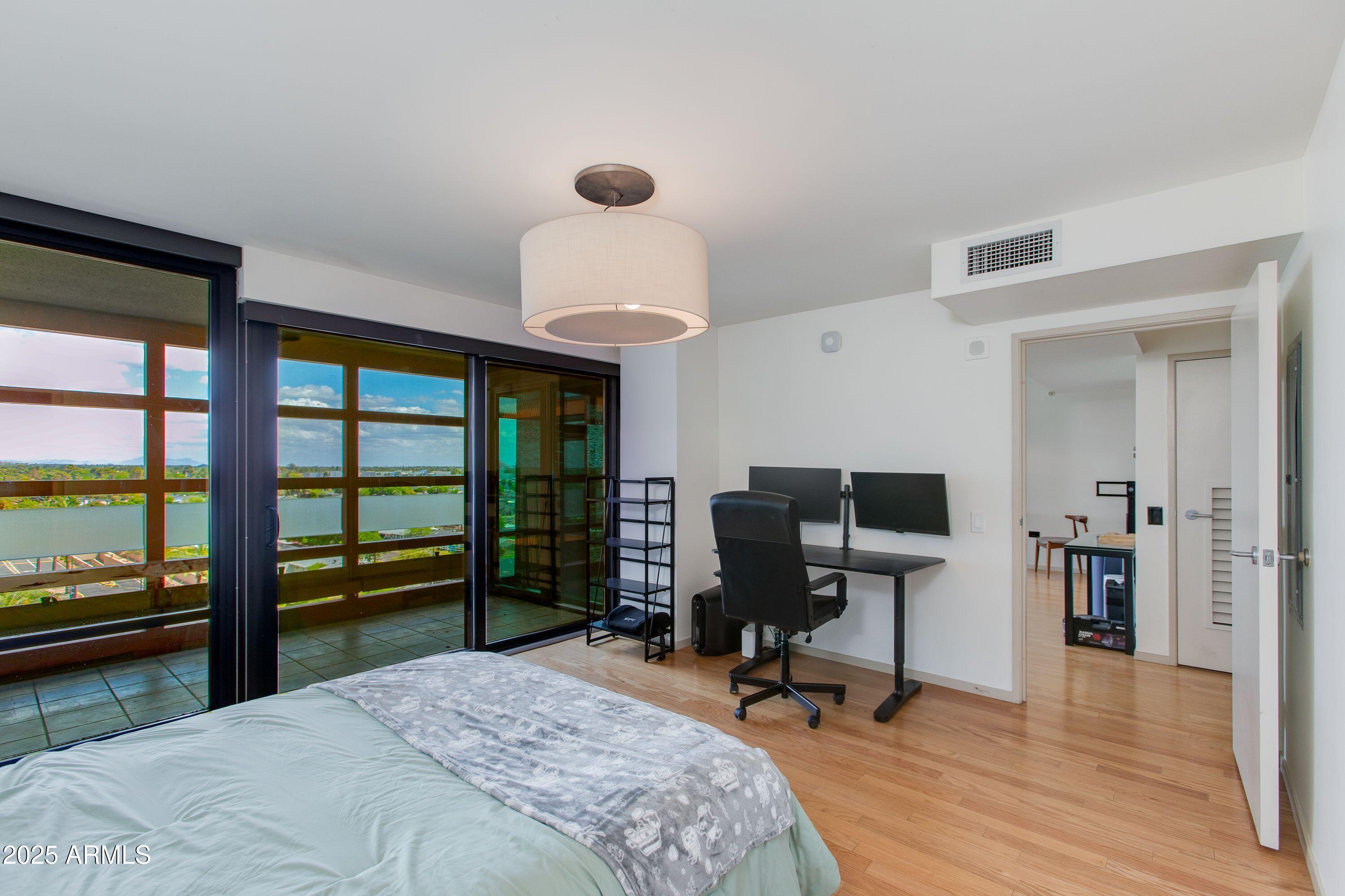 4808 N 24TH Street 806