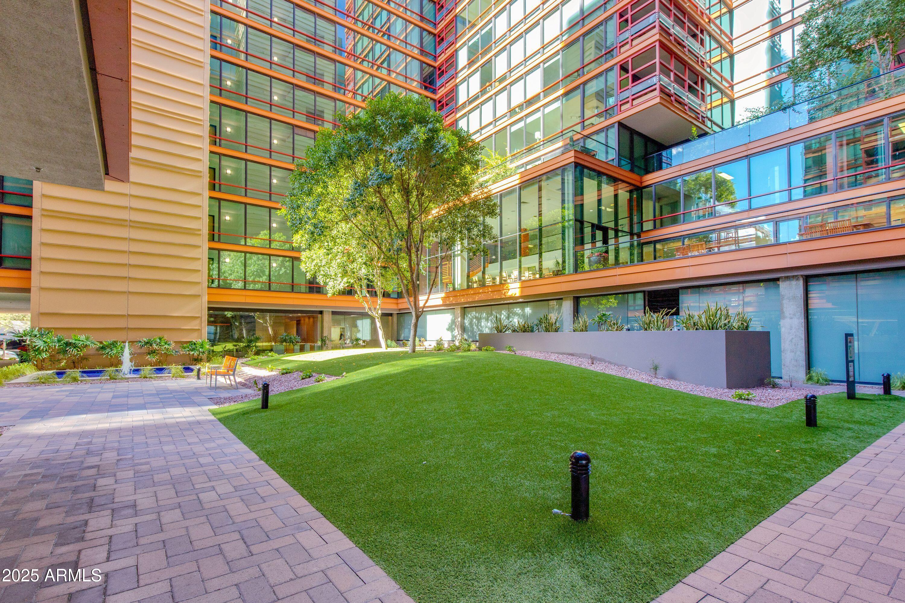 4808 N 24TH Street 806