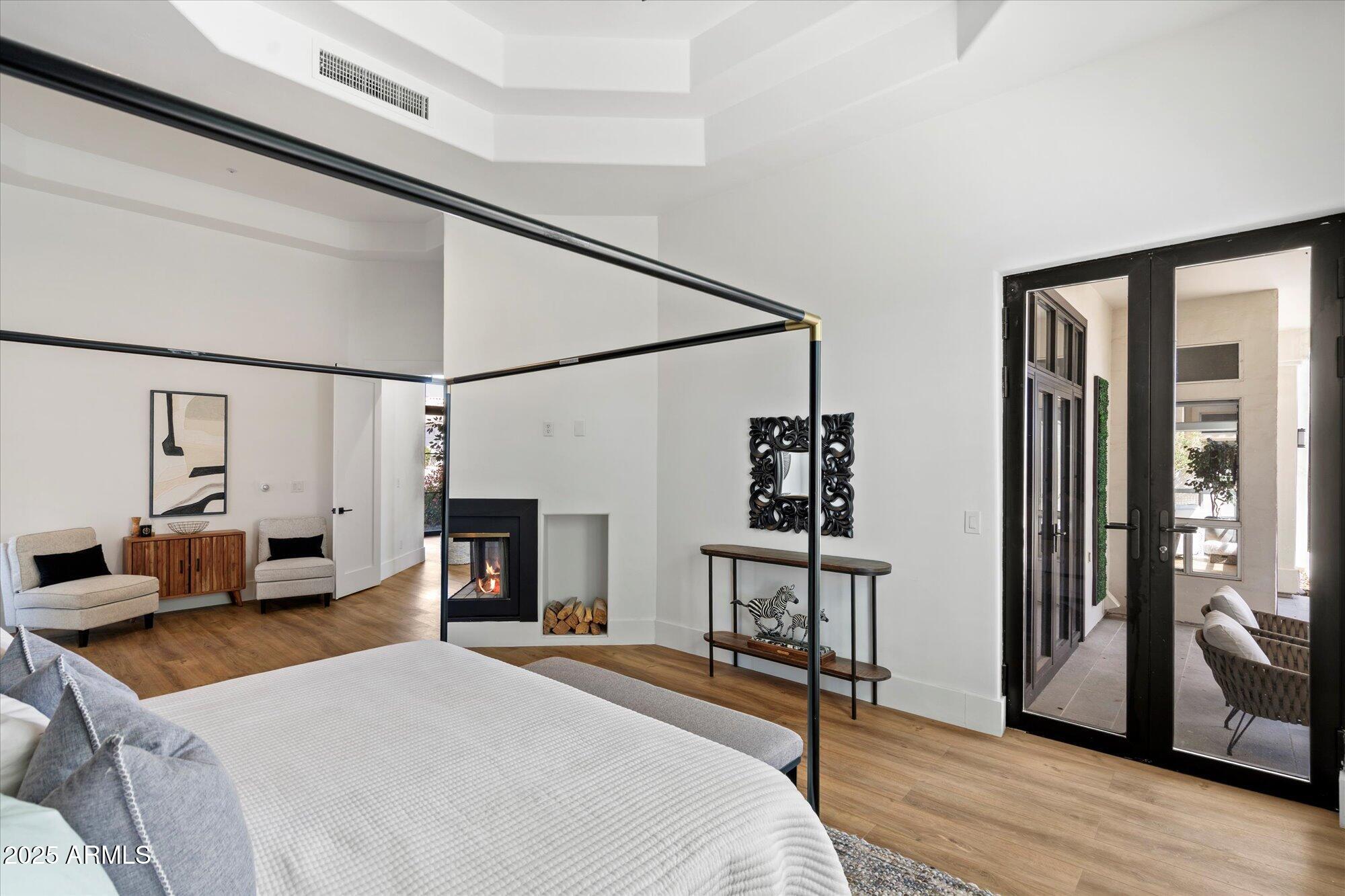 12055 E CLINTON Street