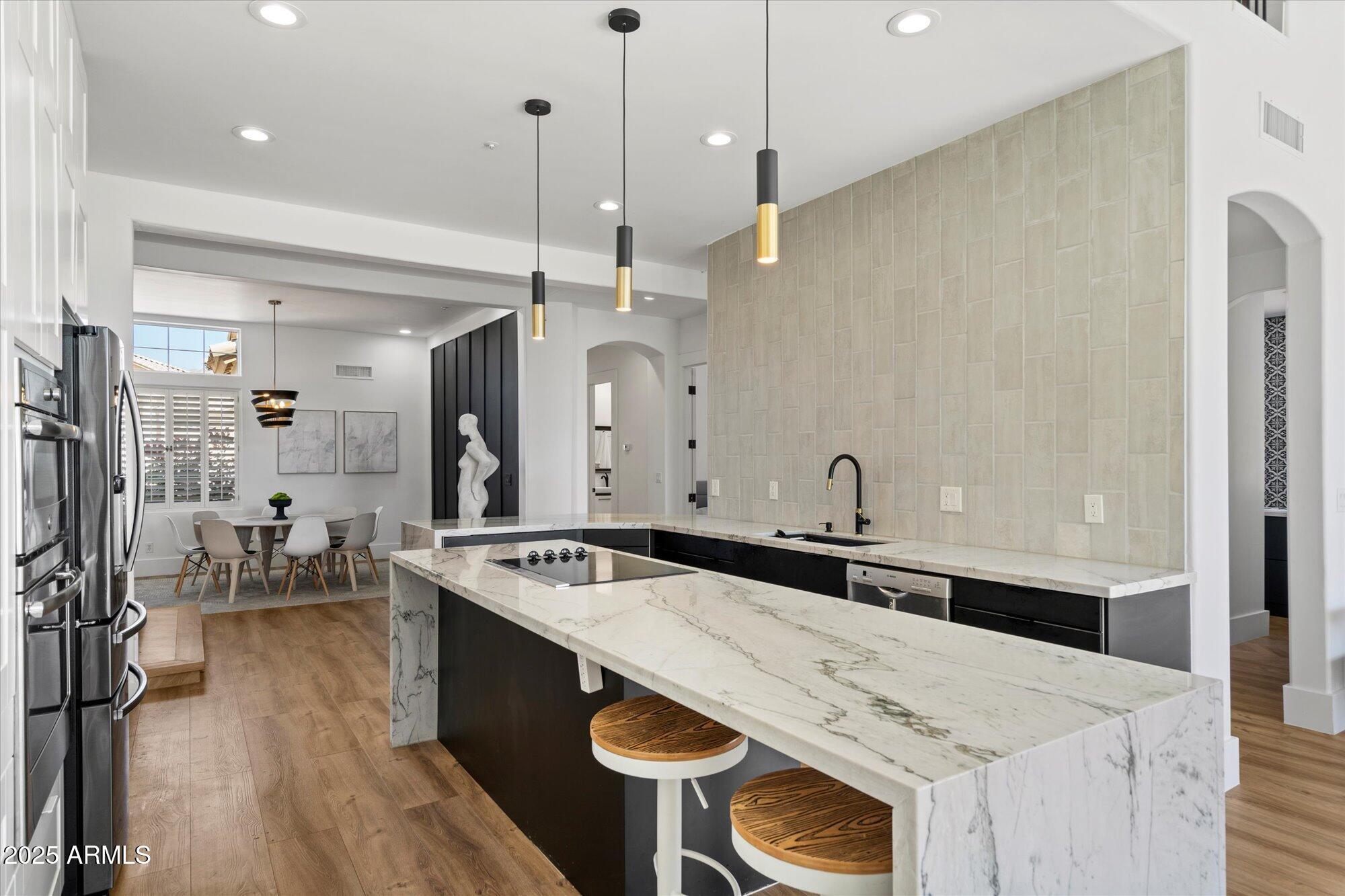 12055 E CLINTON Street