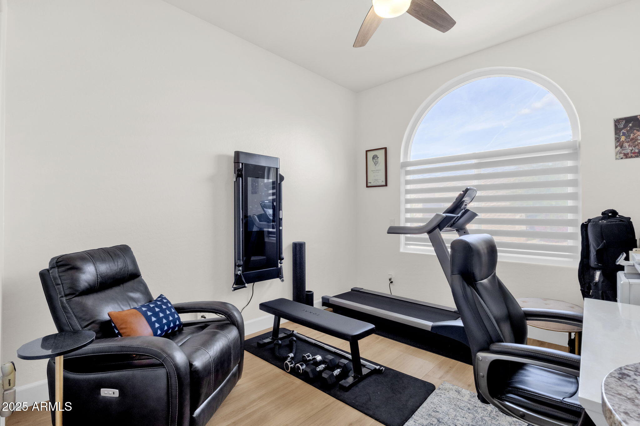 10601 E SHEENA Drive