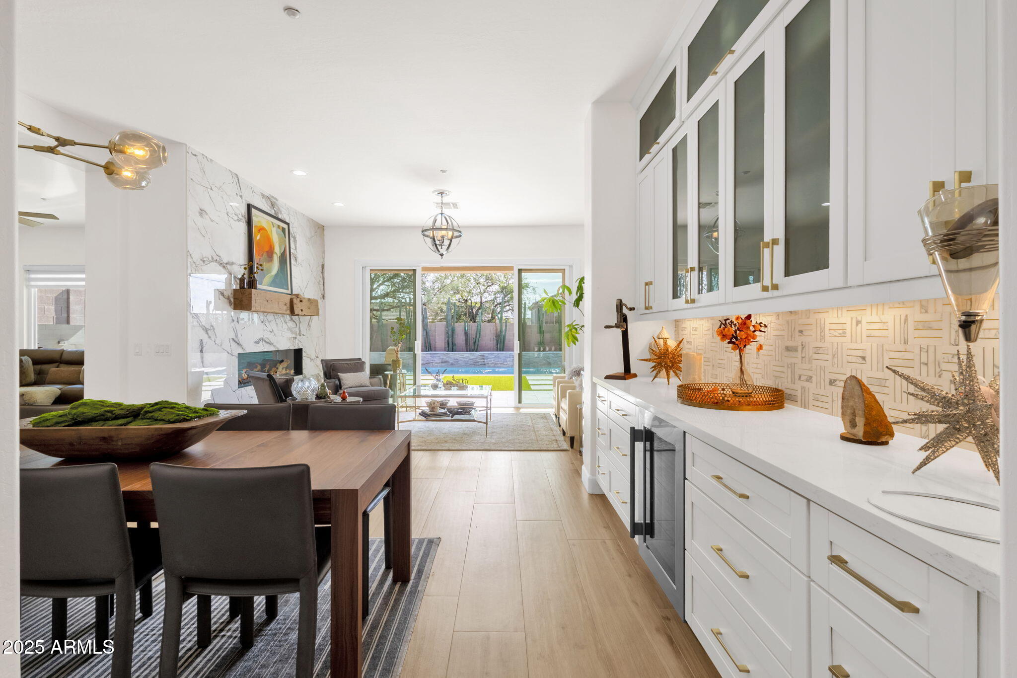 10601 E SHEENA Drive