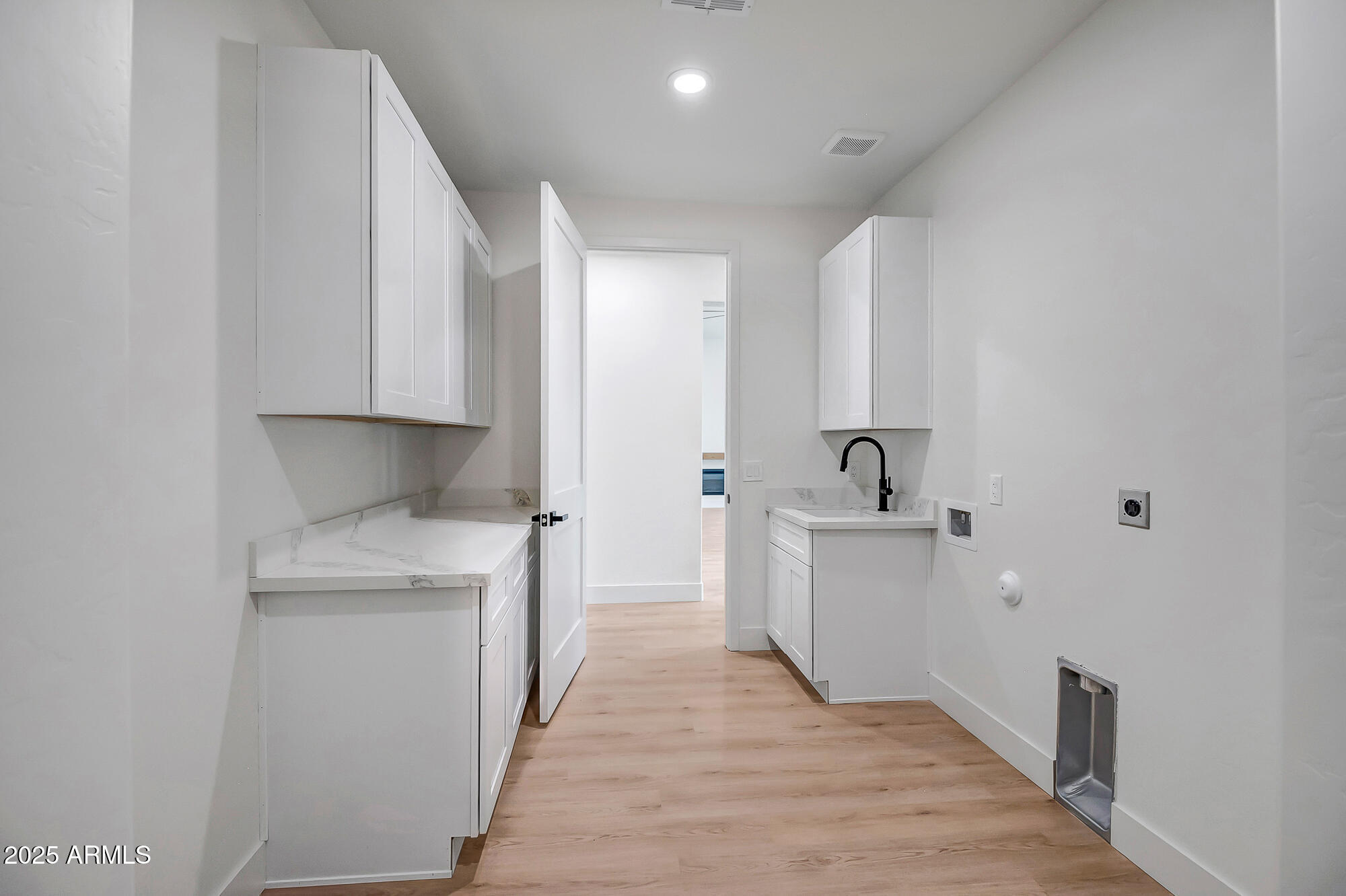 5018 DURANGO Drive
