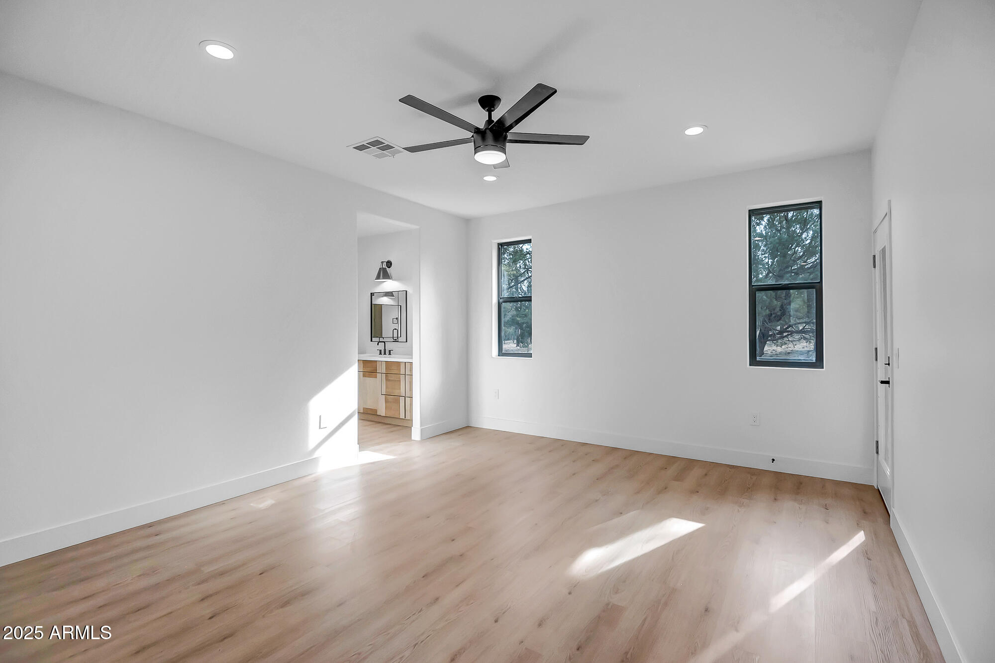 5018 DURANGO Drive