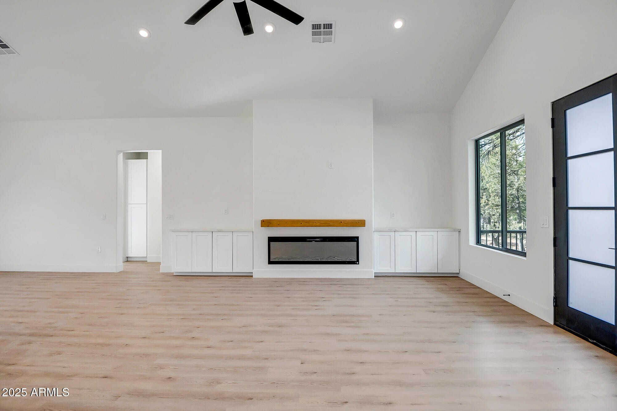 5018 DURANGO Drive