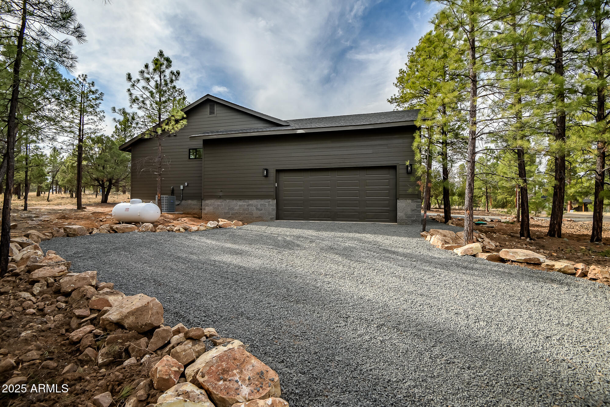 5018 DURANGO Drive
