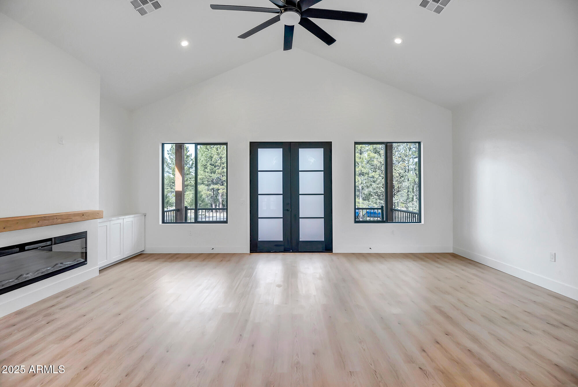5018 DURANGO Drive