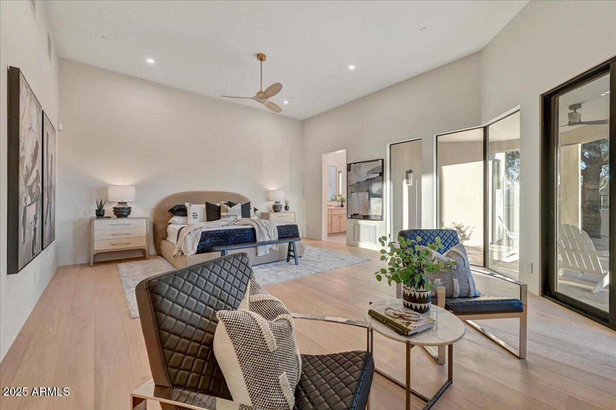 9219 E LOS GATOS Drive
