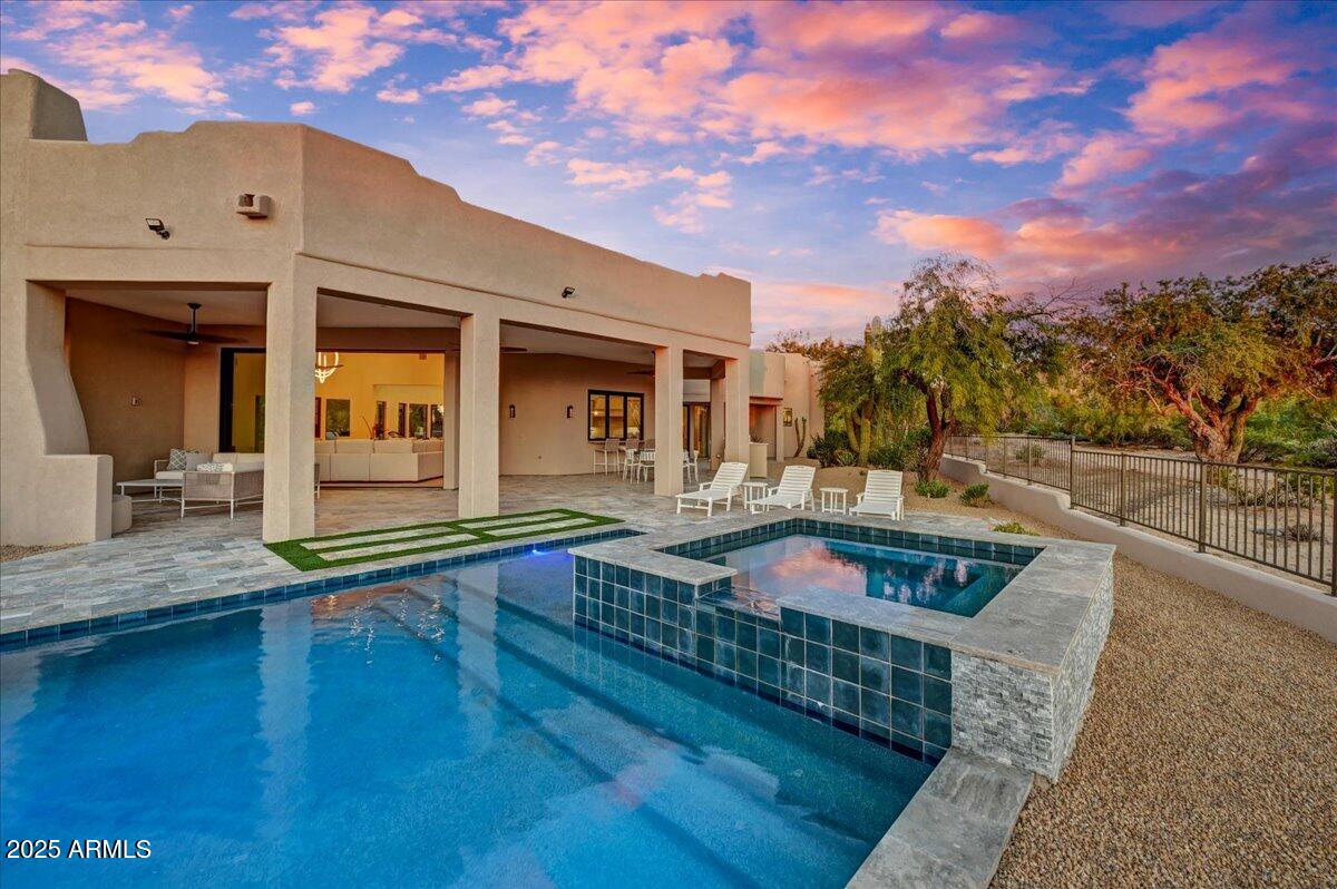 9219 E LOS GATOS Drive