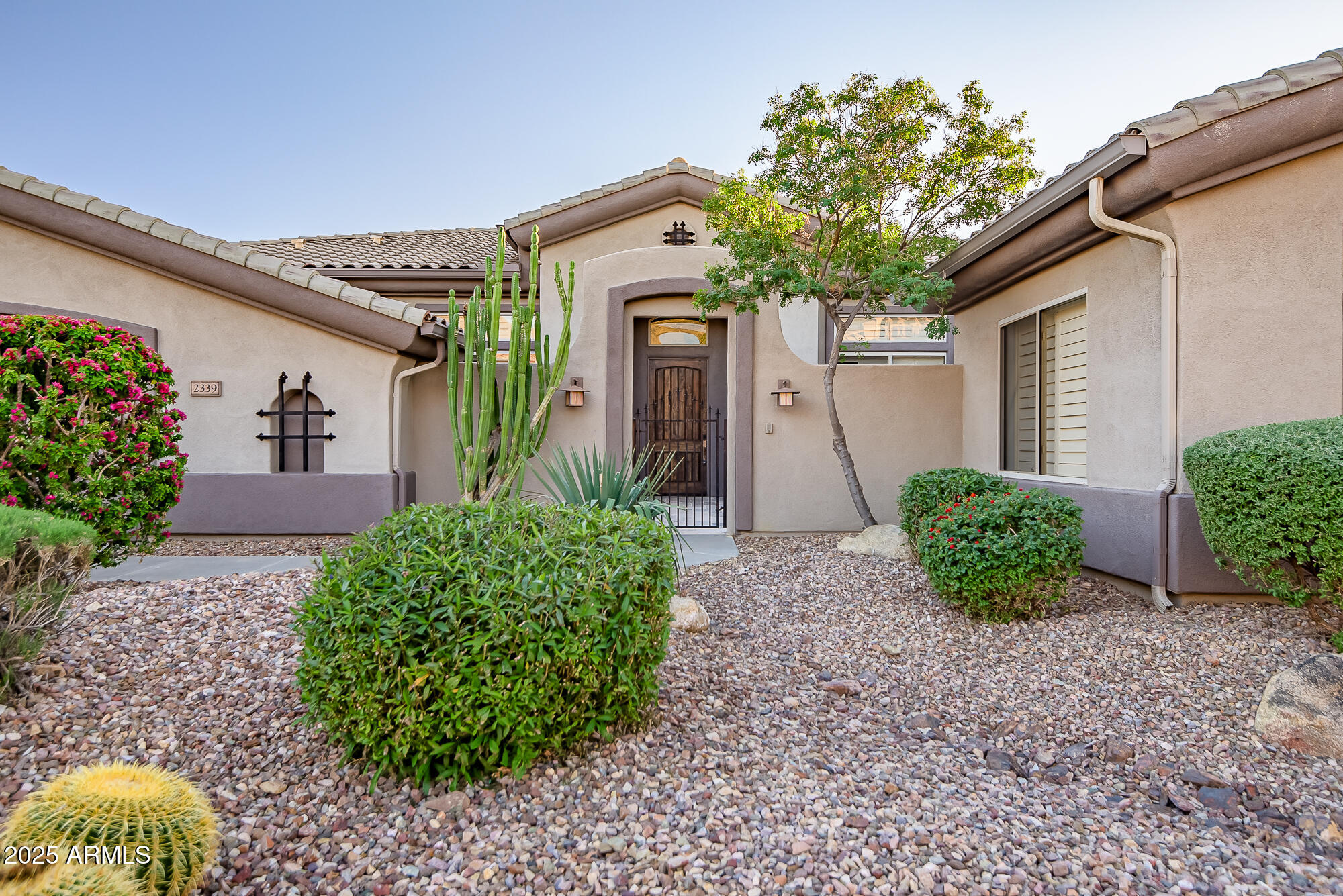 2339 W HAZELHURST Drive