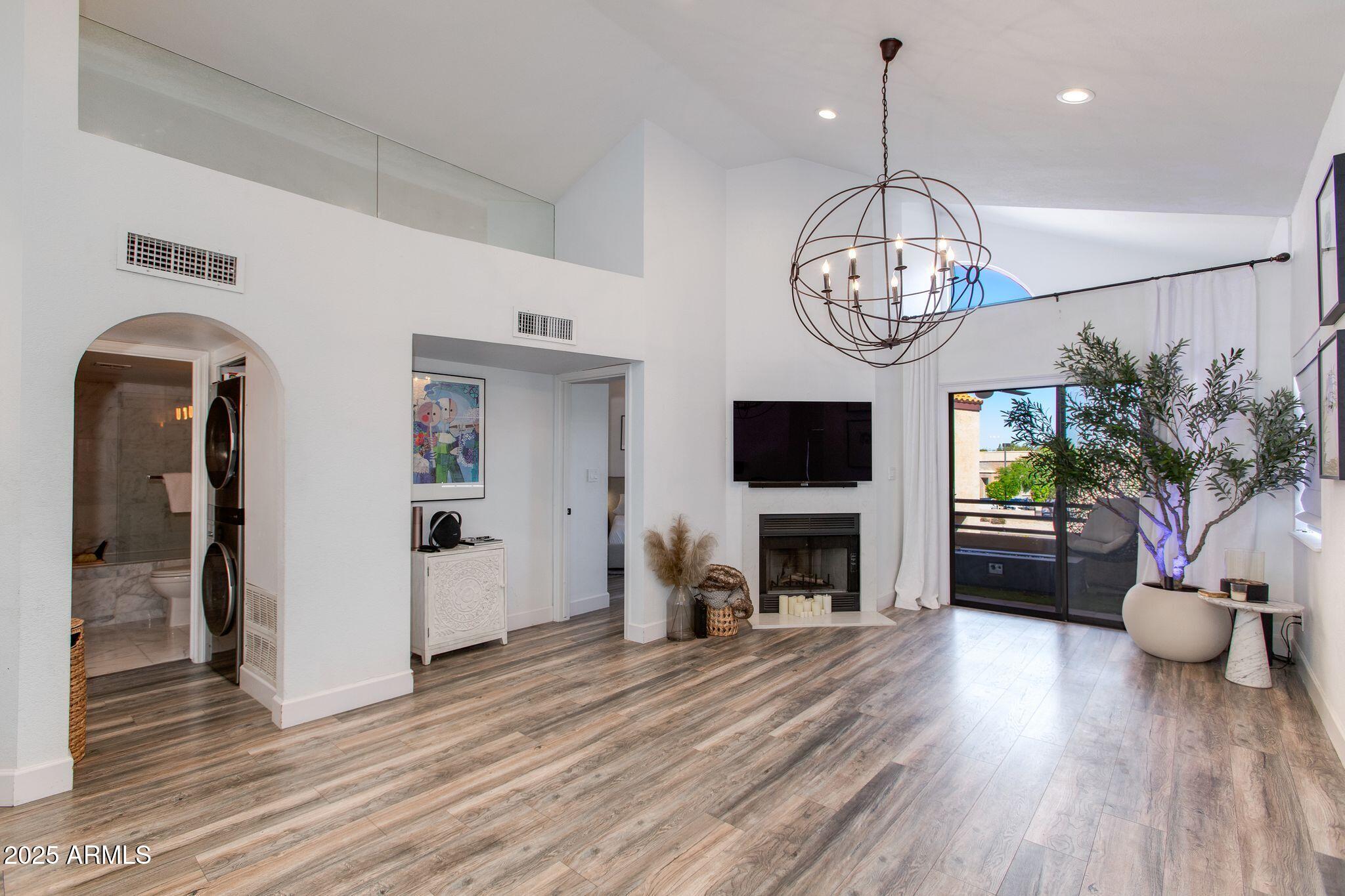 10301 N 70TH Street 234