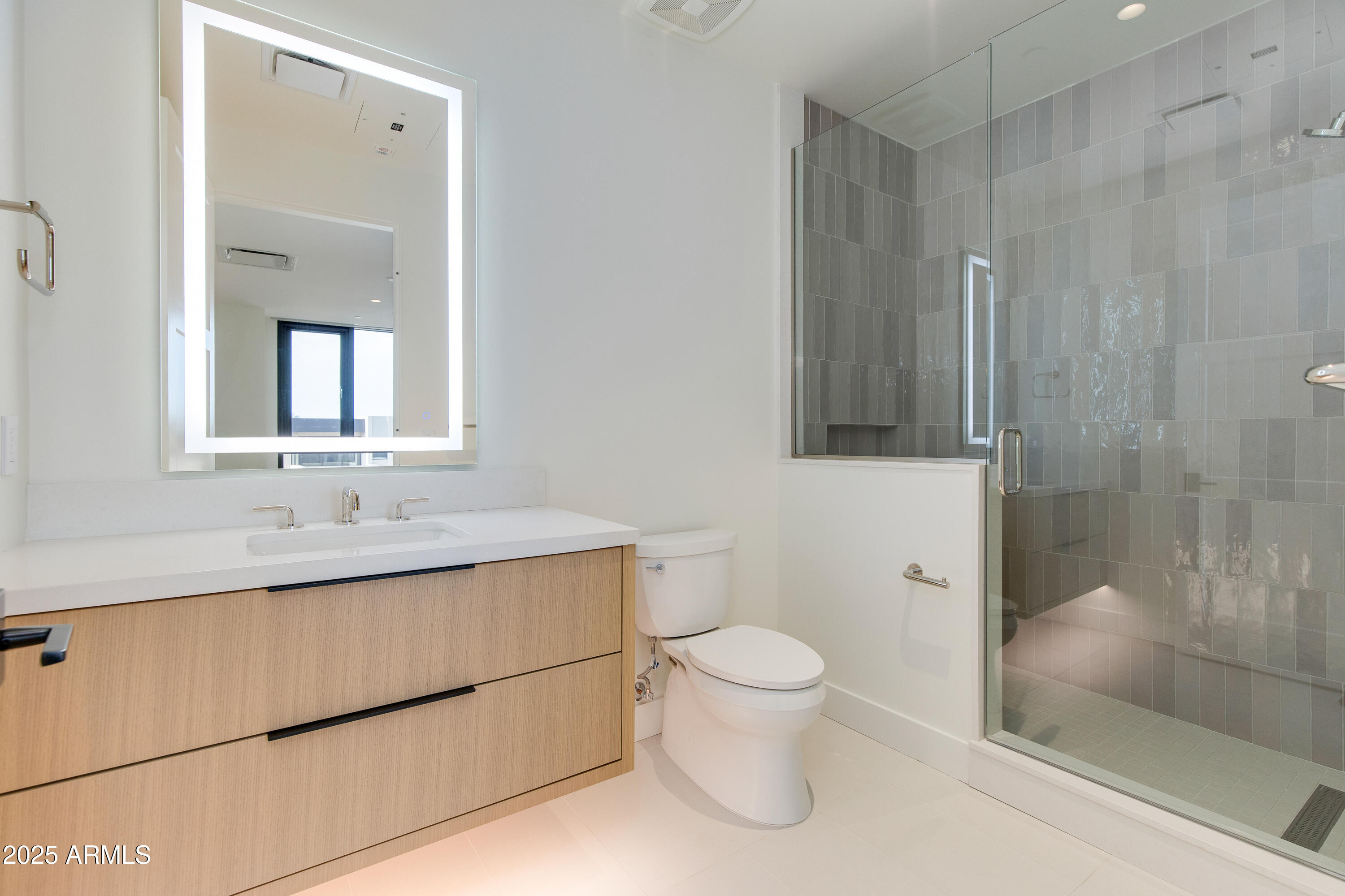 4849 N Camelback Ridge Drive A202