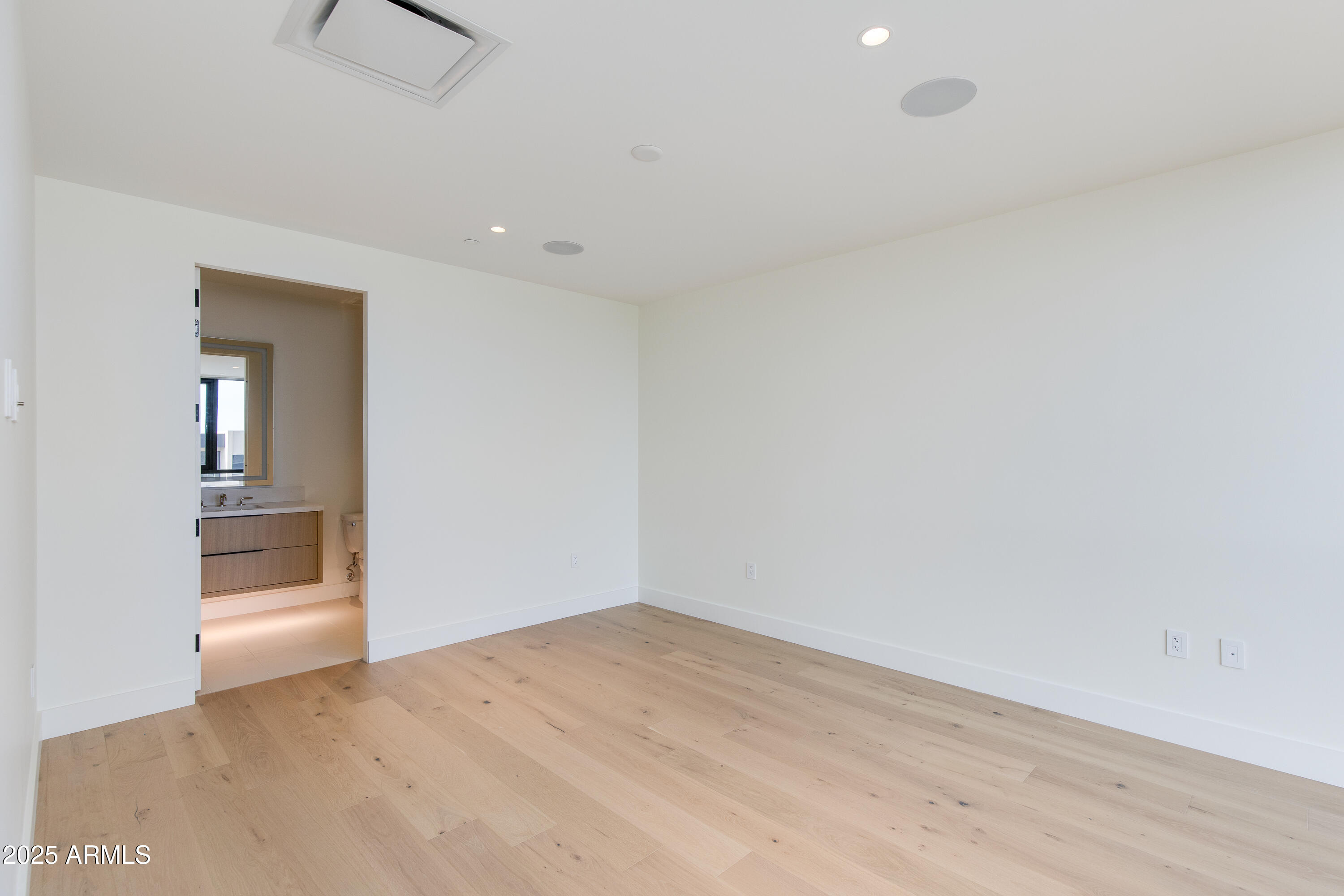 4849 N Camelback Ridge Drive A202