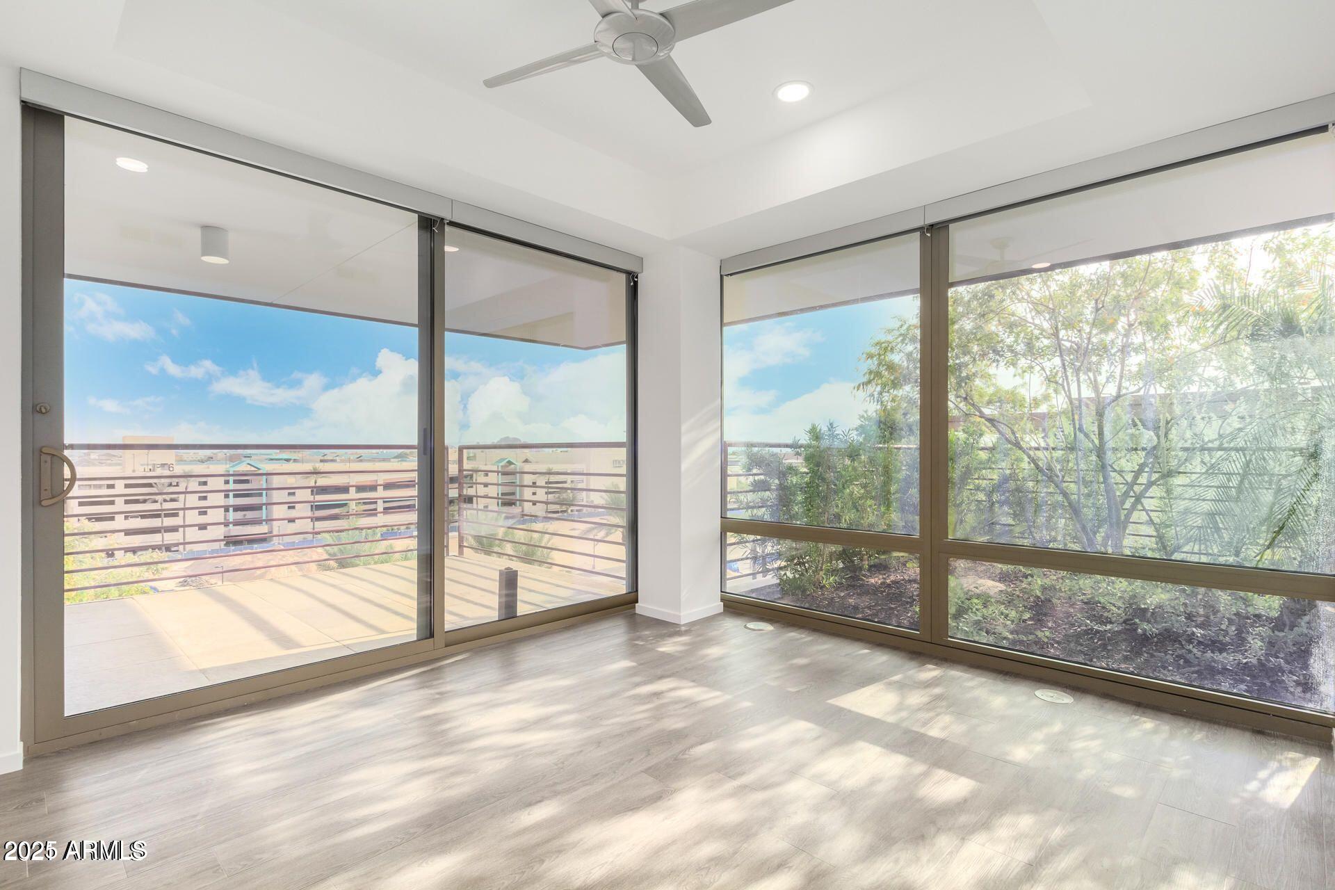 7147 E RANCHO VISTA Drive 7002