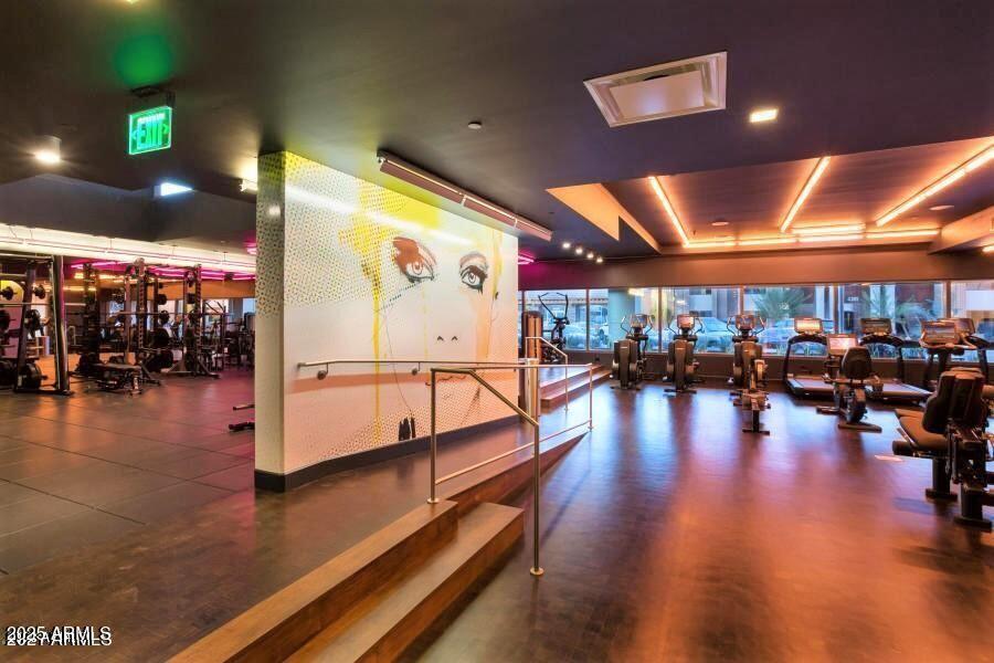 4422 N 75TH Street 4014