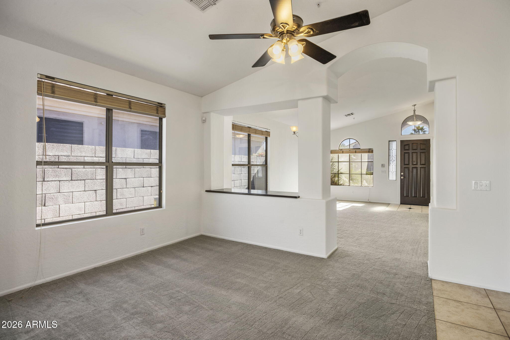 8122 E THERESA Drive