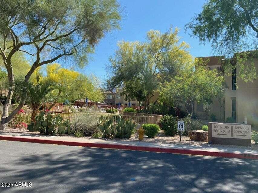 16801 N 94TH Street 1028