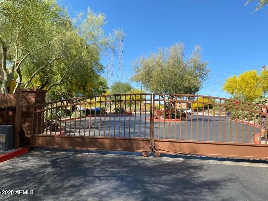 16801 N 94TH Street 1028