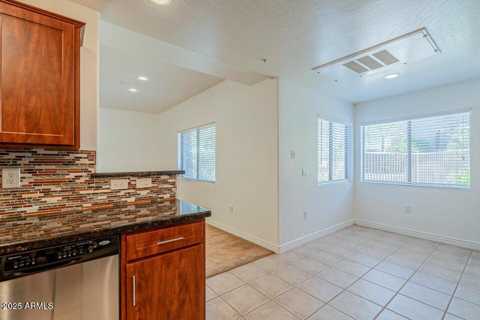 16801 N 94TH Street 1028