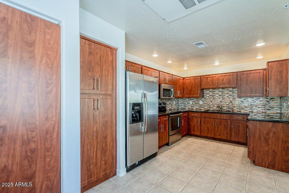 16801 N 94TH Street 1028