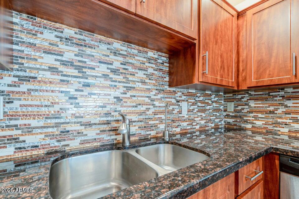 16801 N 94TH Street 1028