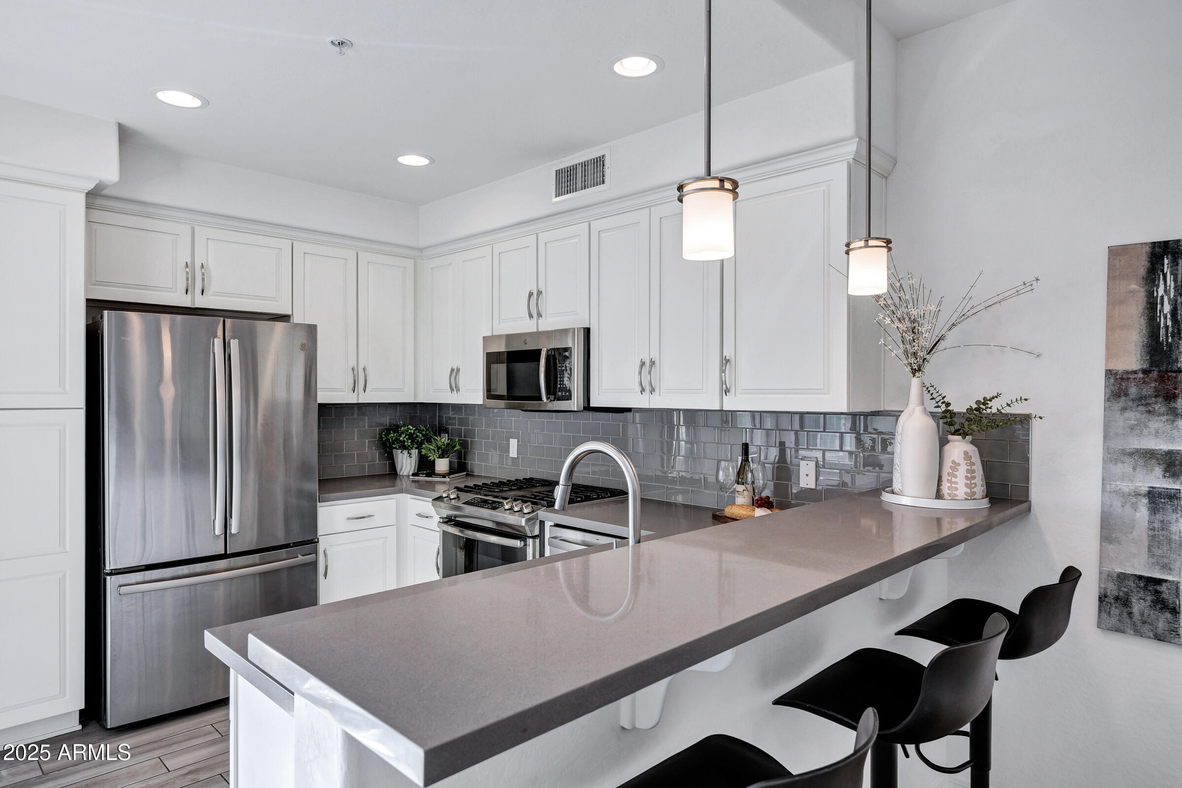 17850 N 68TH Street 2063