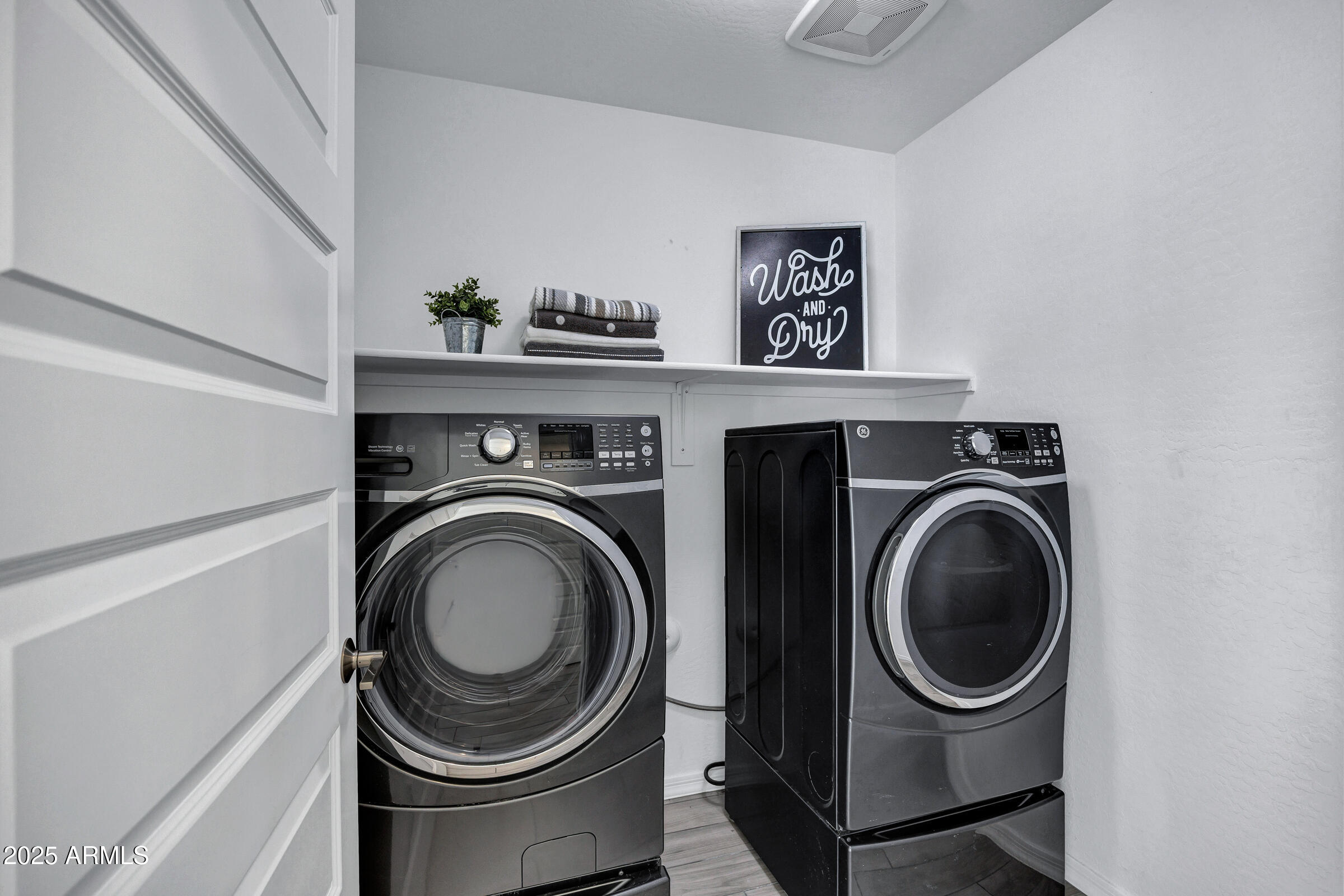 17850 N 68TH Street 2063