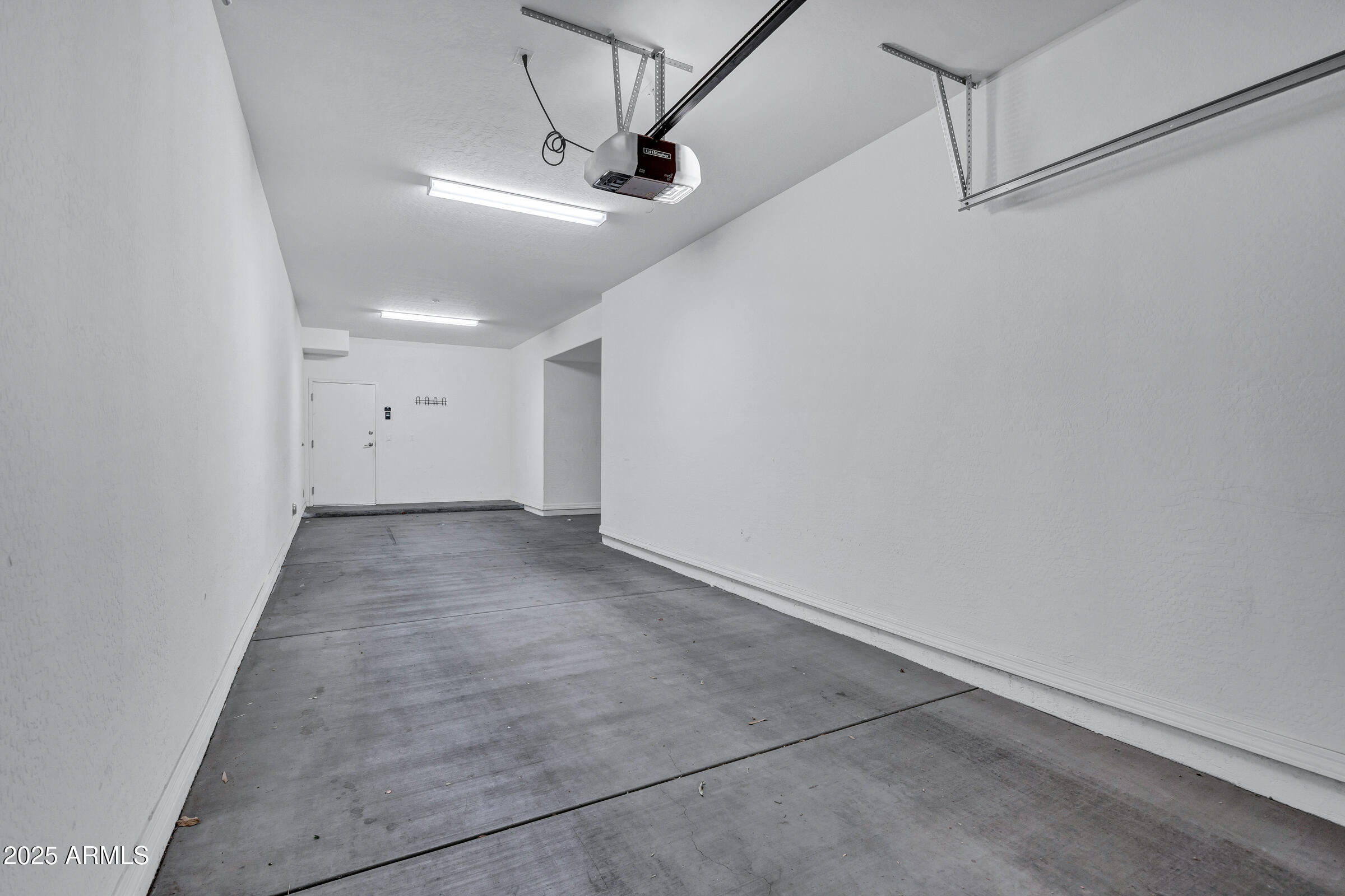 17850 N 68TH Street 2063