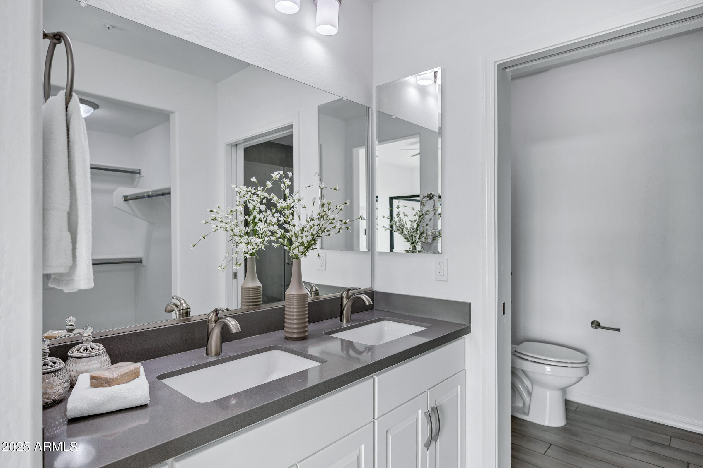 17850 N 68TH Street 2063