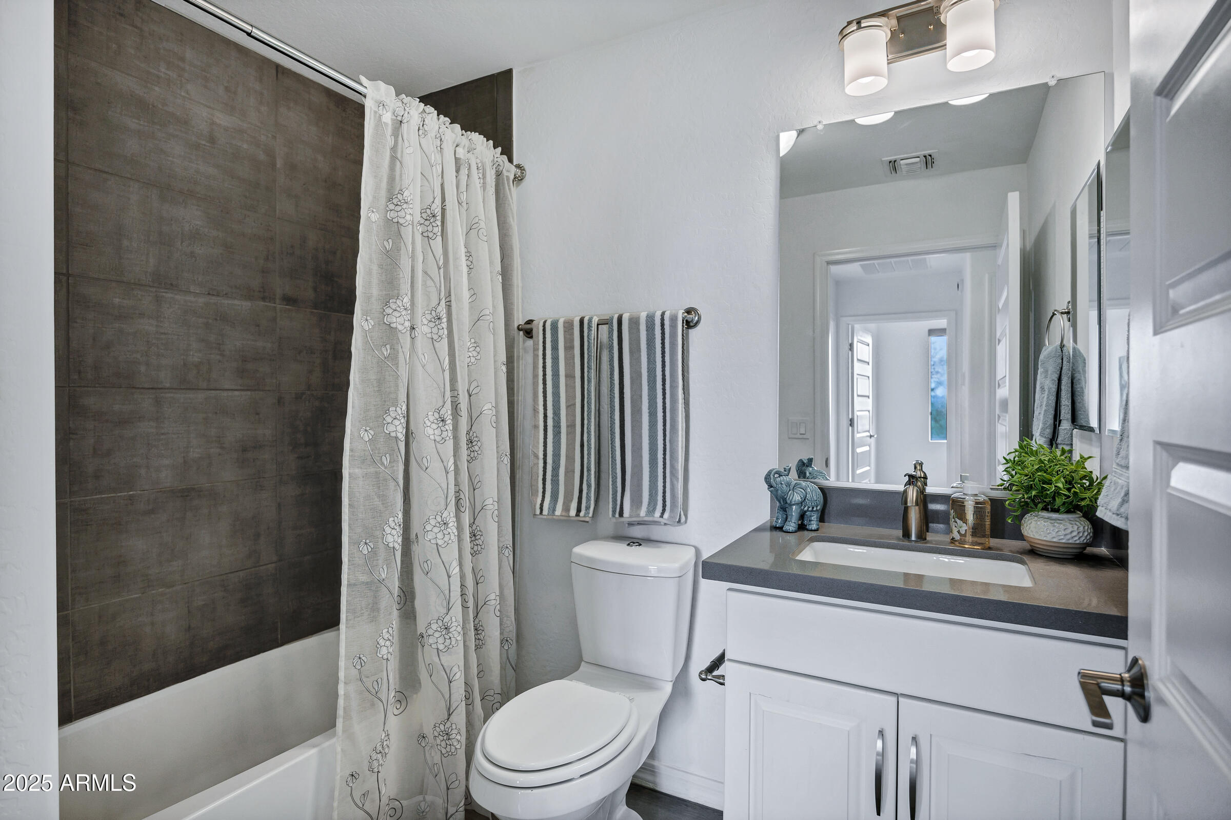 17850 N 68TH Street 2063