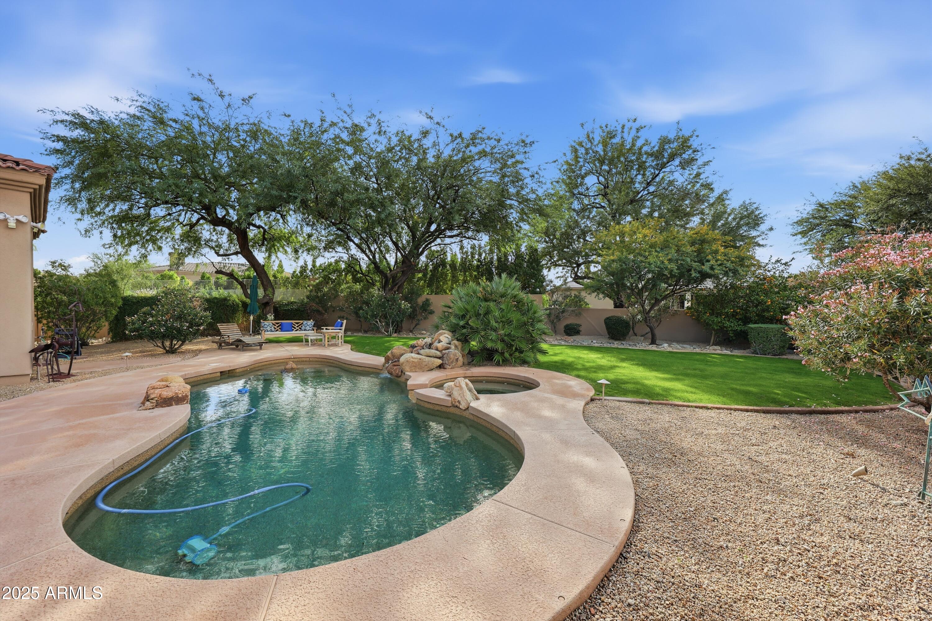 11745 E CHARTER OAK Drive