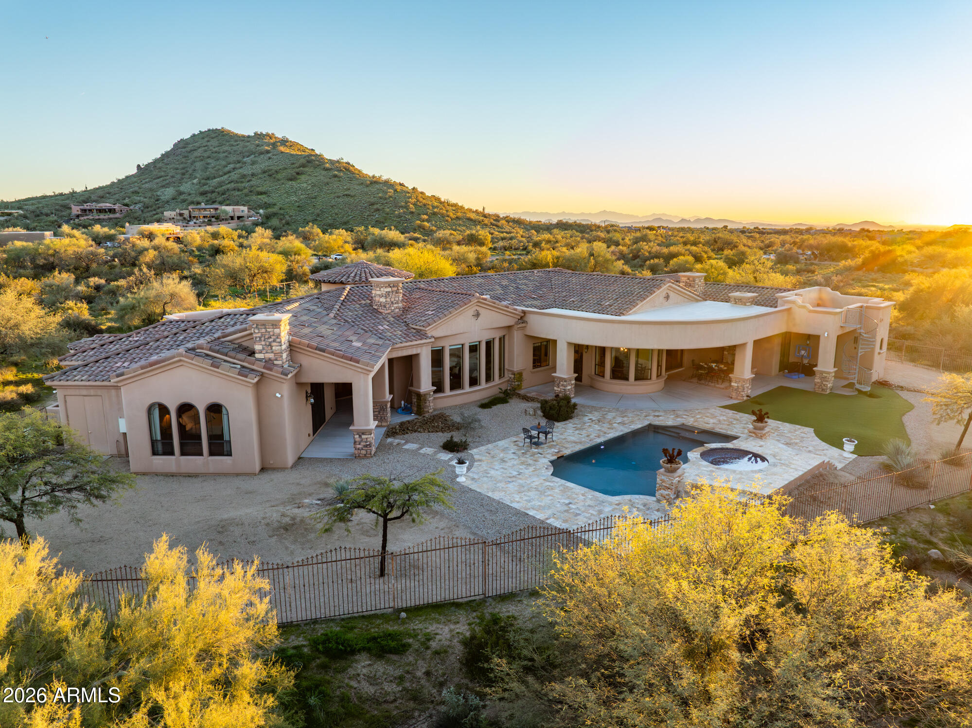 8024 E LONE MOUNTAIN Road