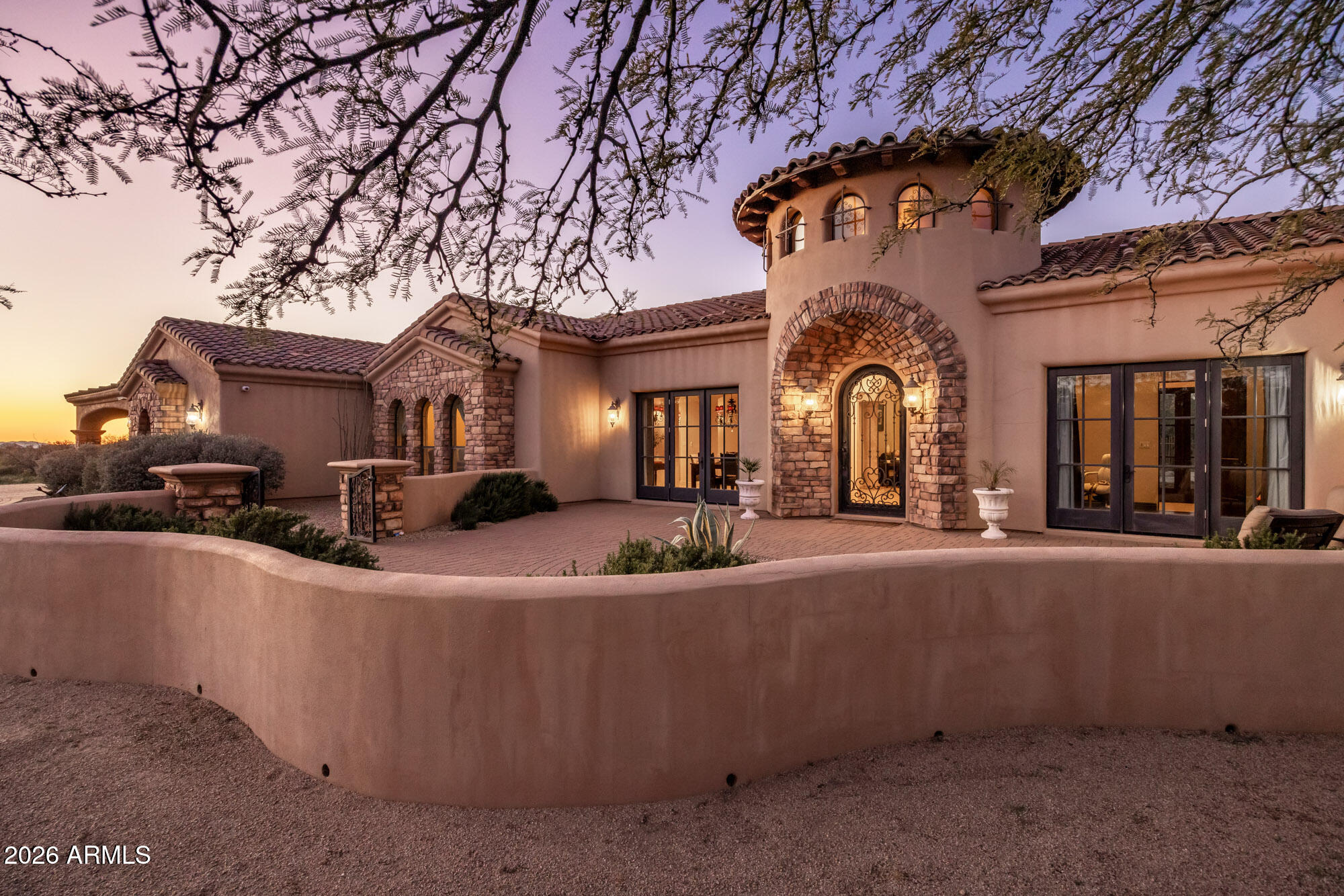 8024 E LONE MOUNTAIN Road