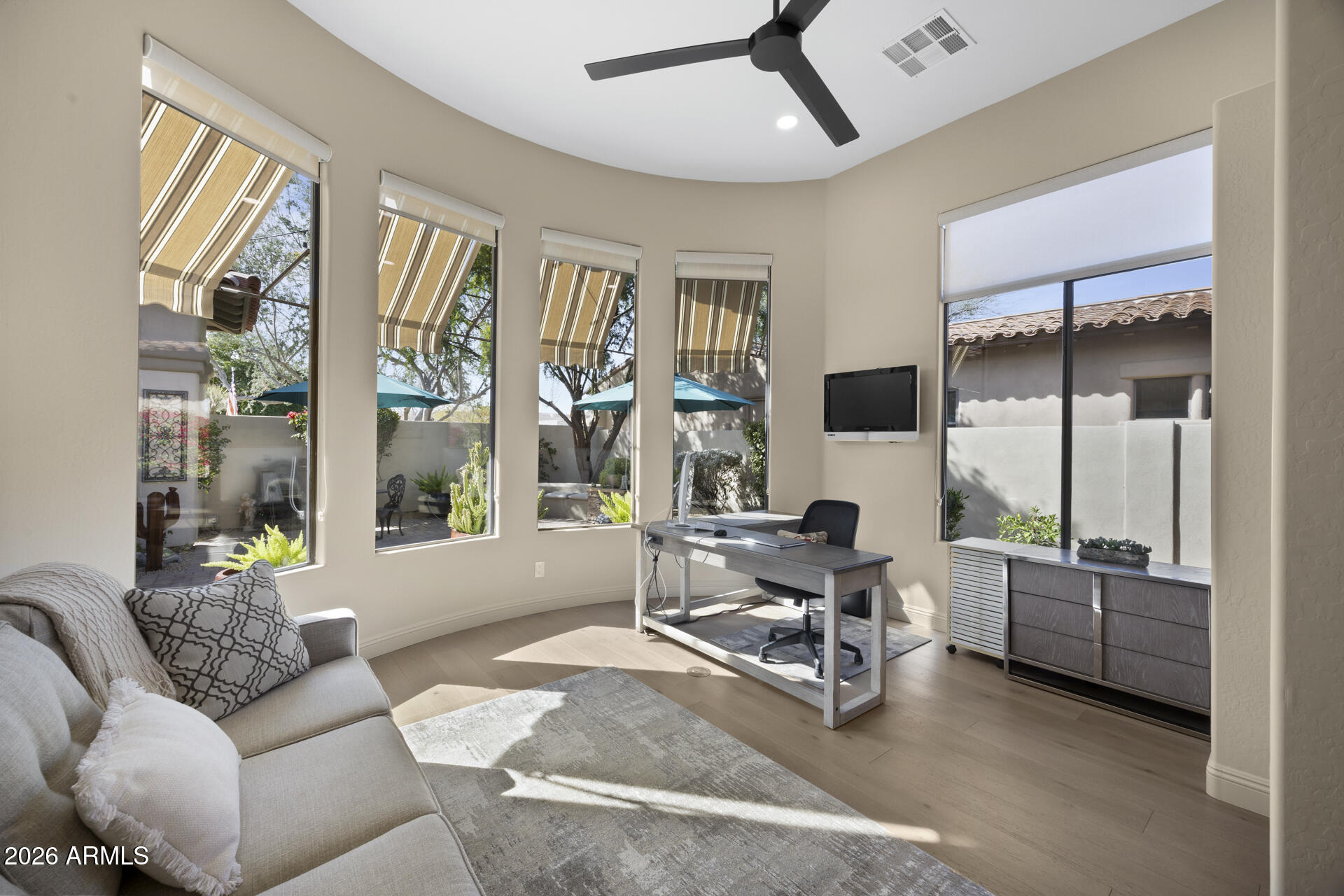 8084 E WINDWOOD Lane