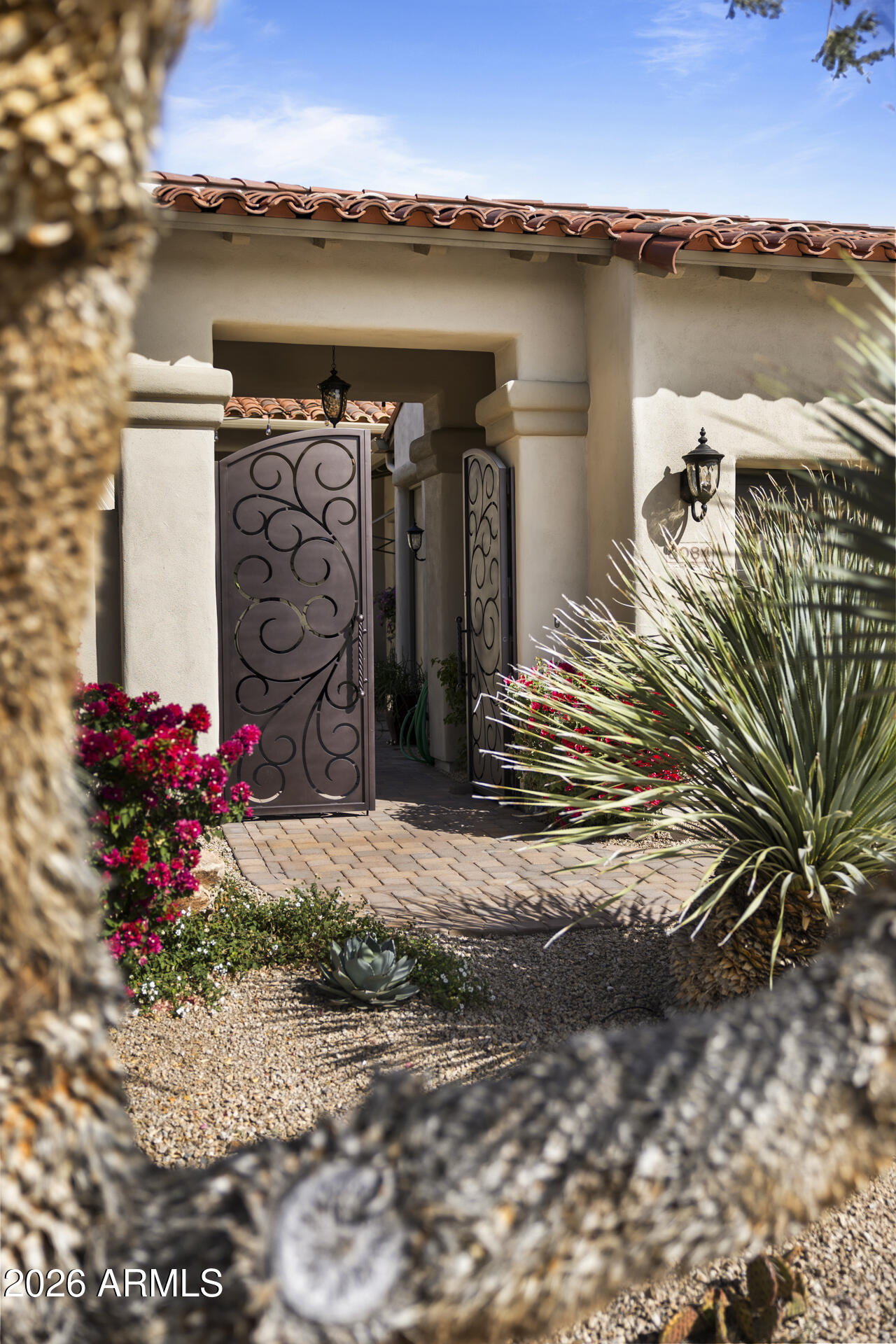 8084 E WINDWOOD Lane