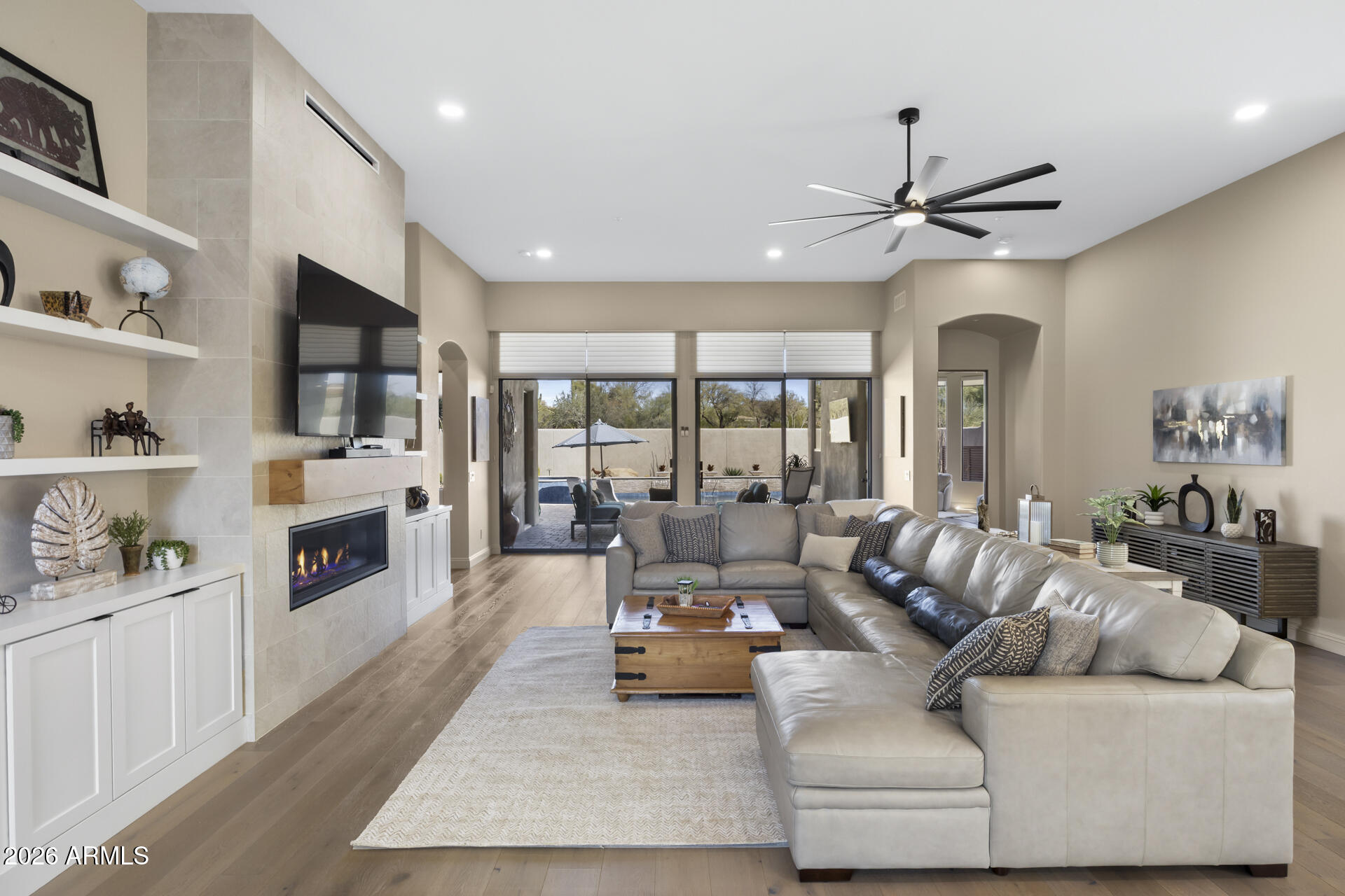 8084 E WINDWOOD Lane