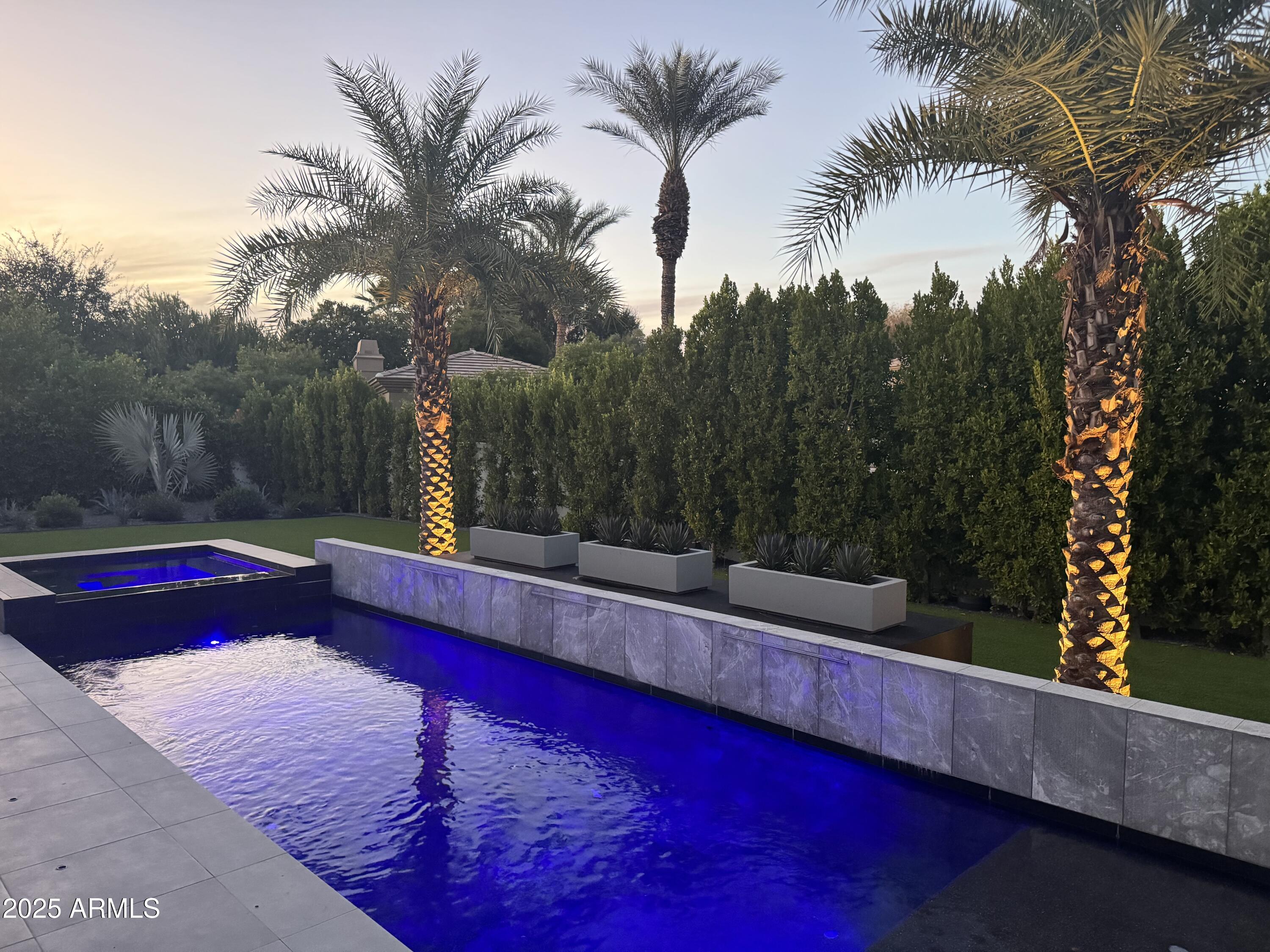 7120 E PARADISE RANCH Road