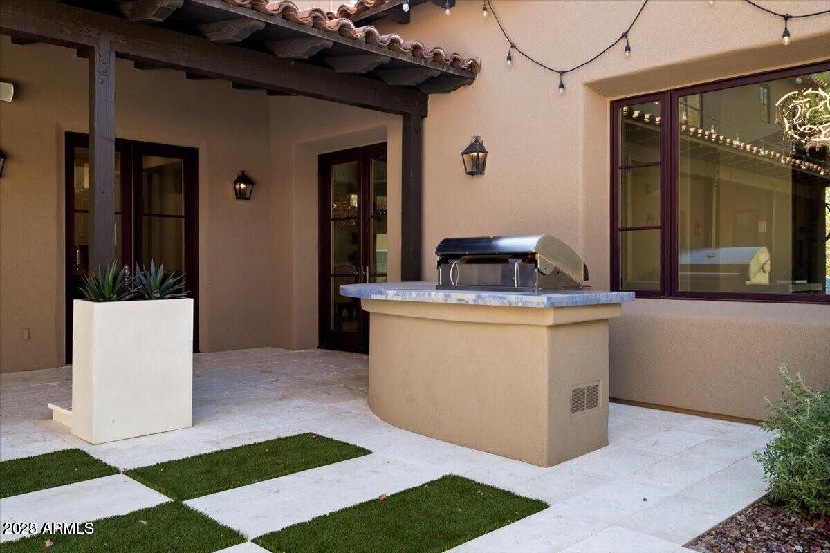 10074 E FLATHORN Drive