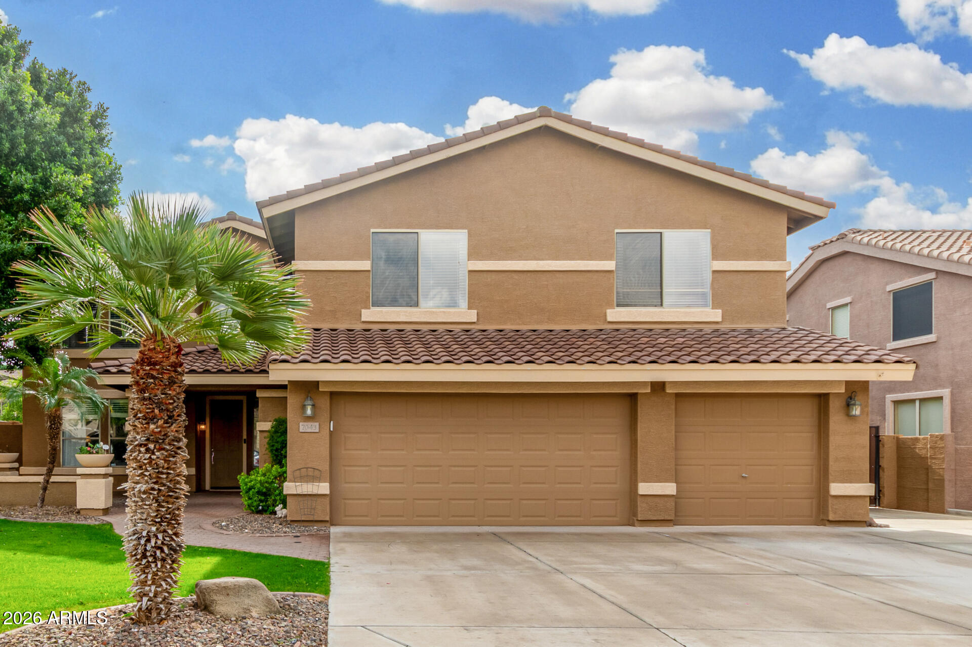 7043 W JACKRABBIT Lane