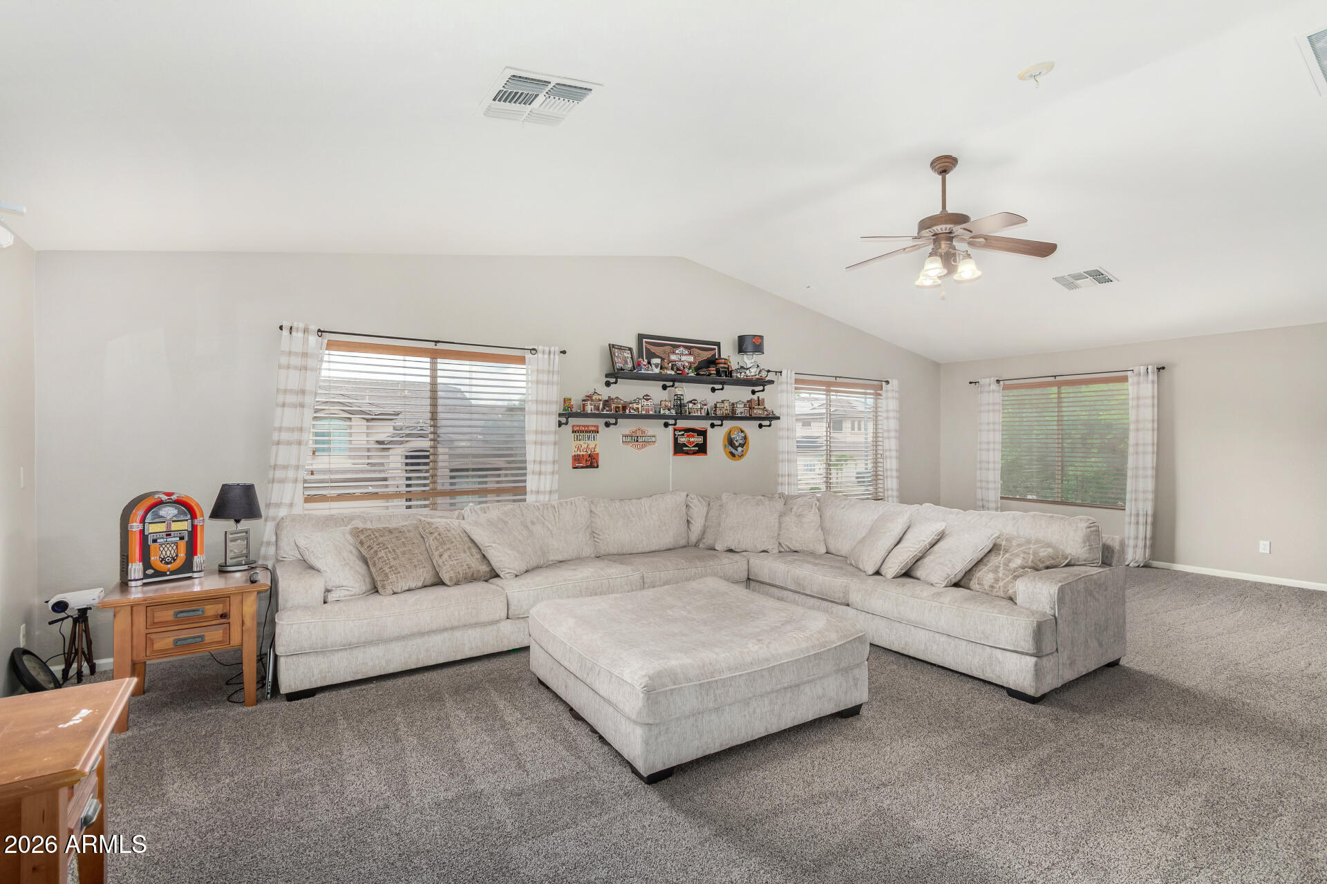 7043 W JACKRABBIT Lane