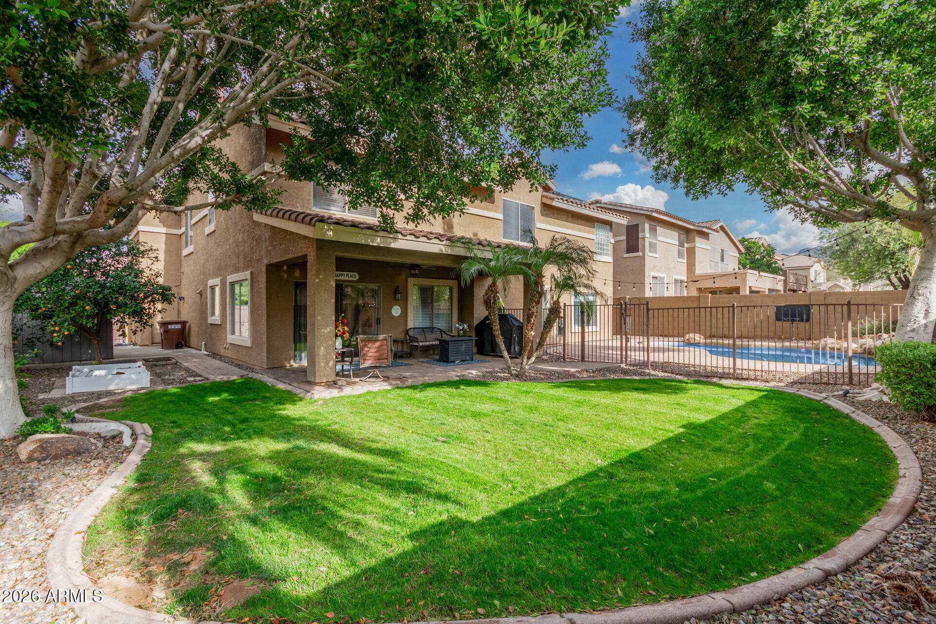 7043 W JACKRABBIT Lane