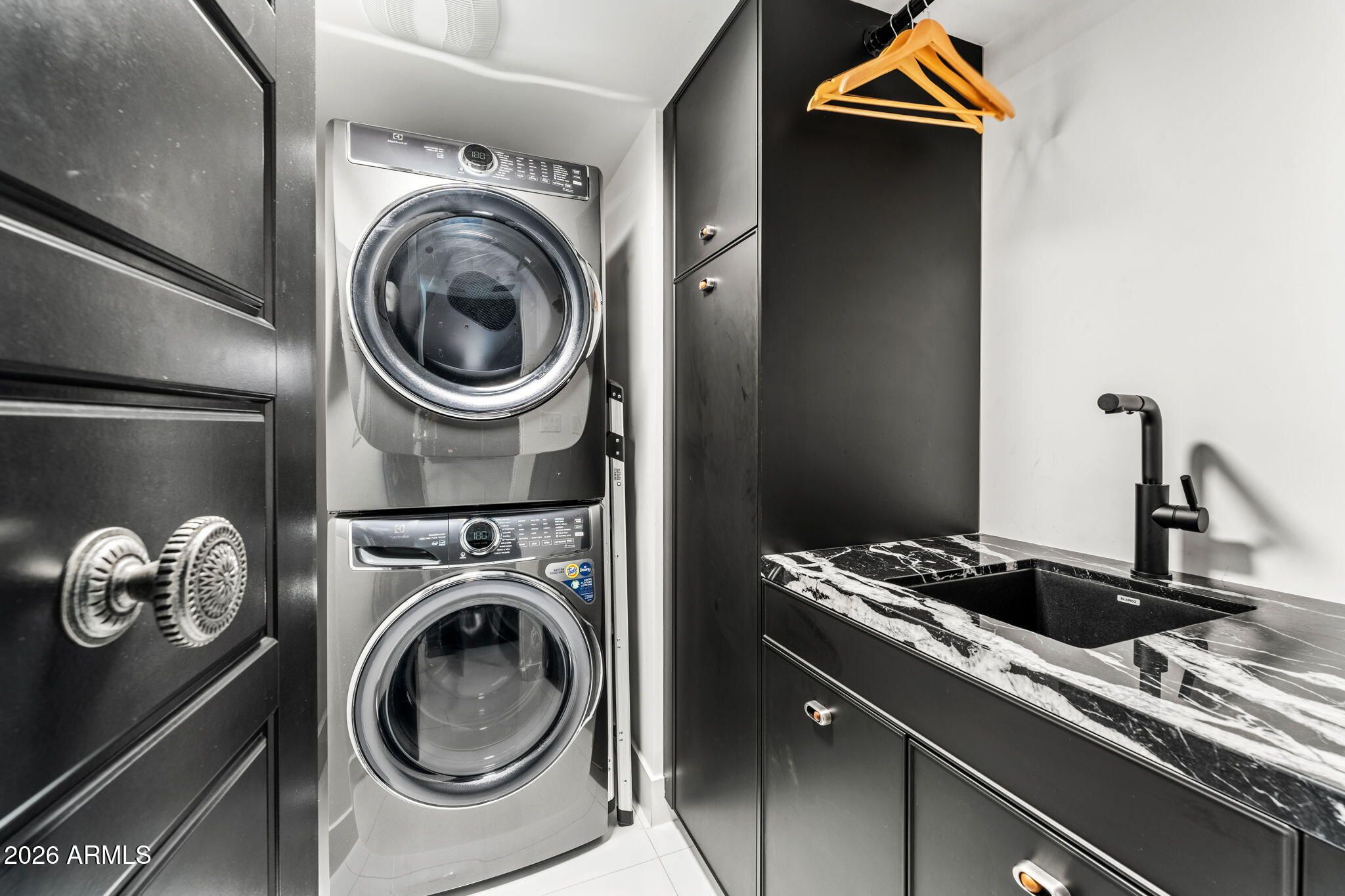 7242 E JOSHUA TREE Lane